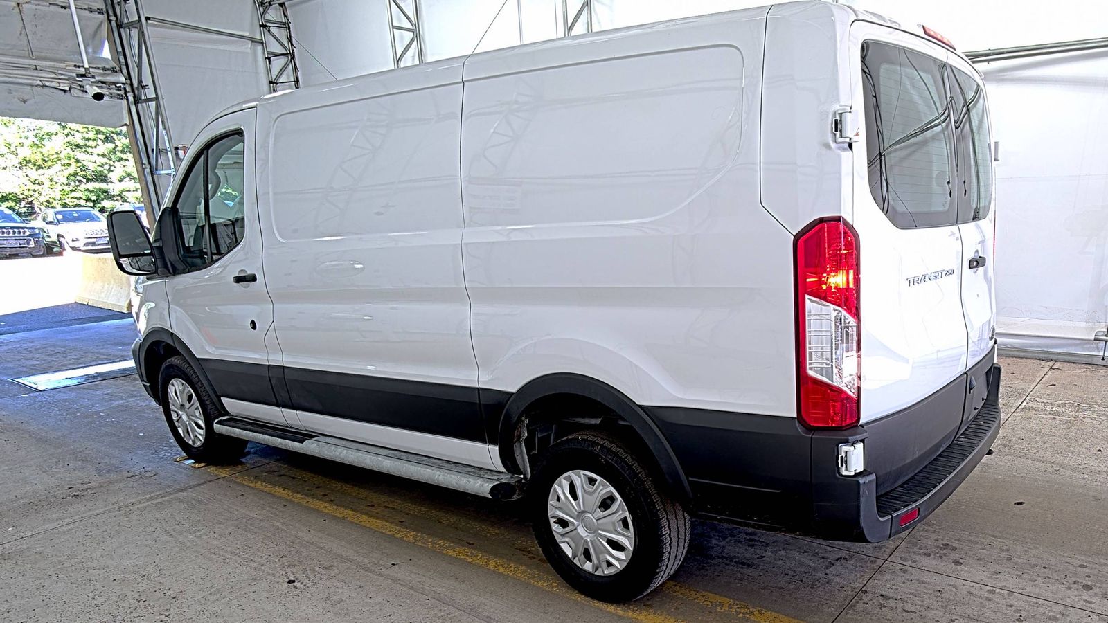 FORD TRANSIT 250 - 7