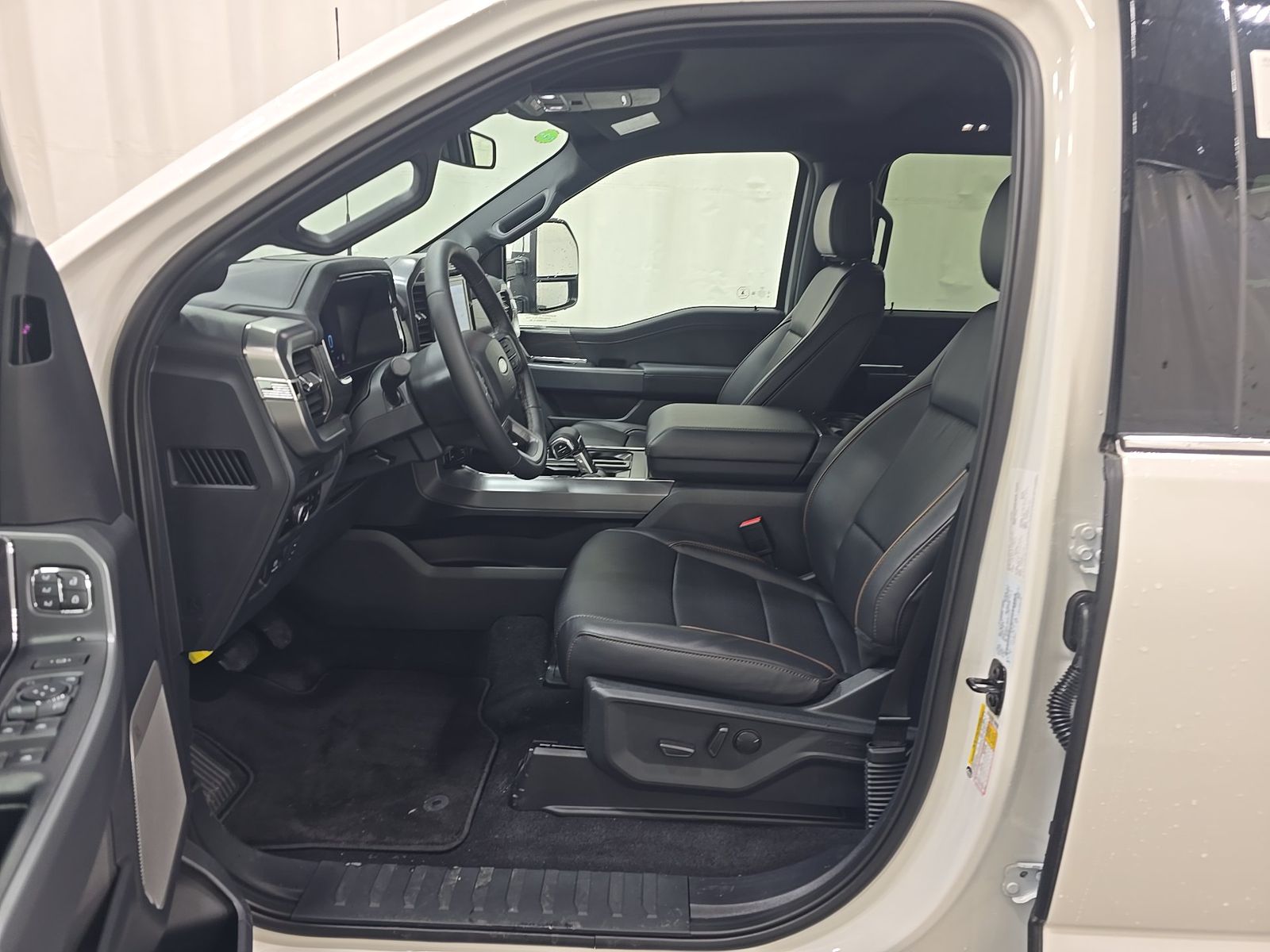 FORD F-150 - 8