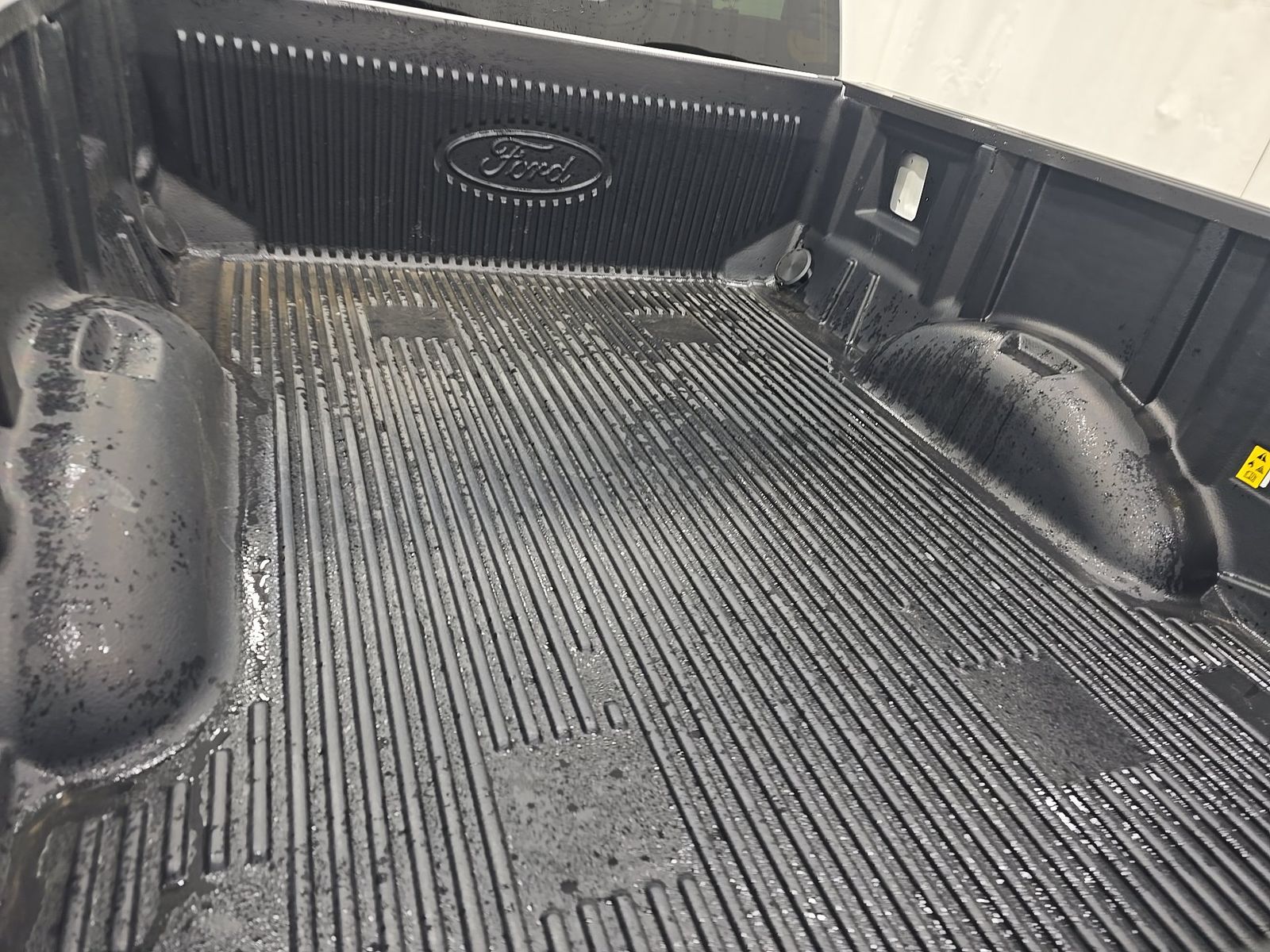 2026 Ford F-150 Hybrid Lariat AWD