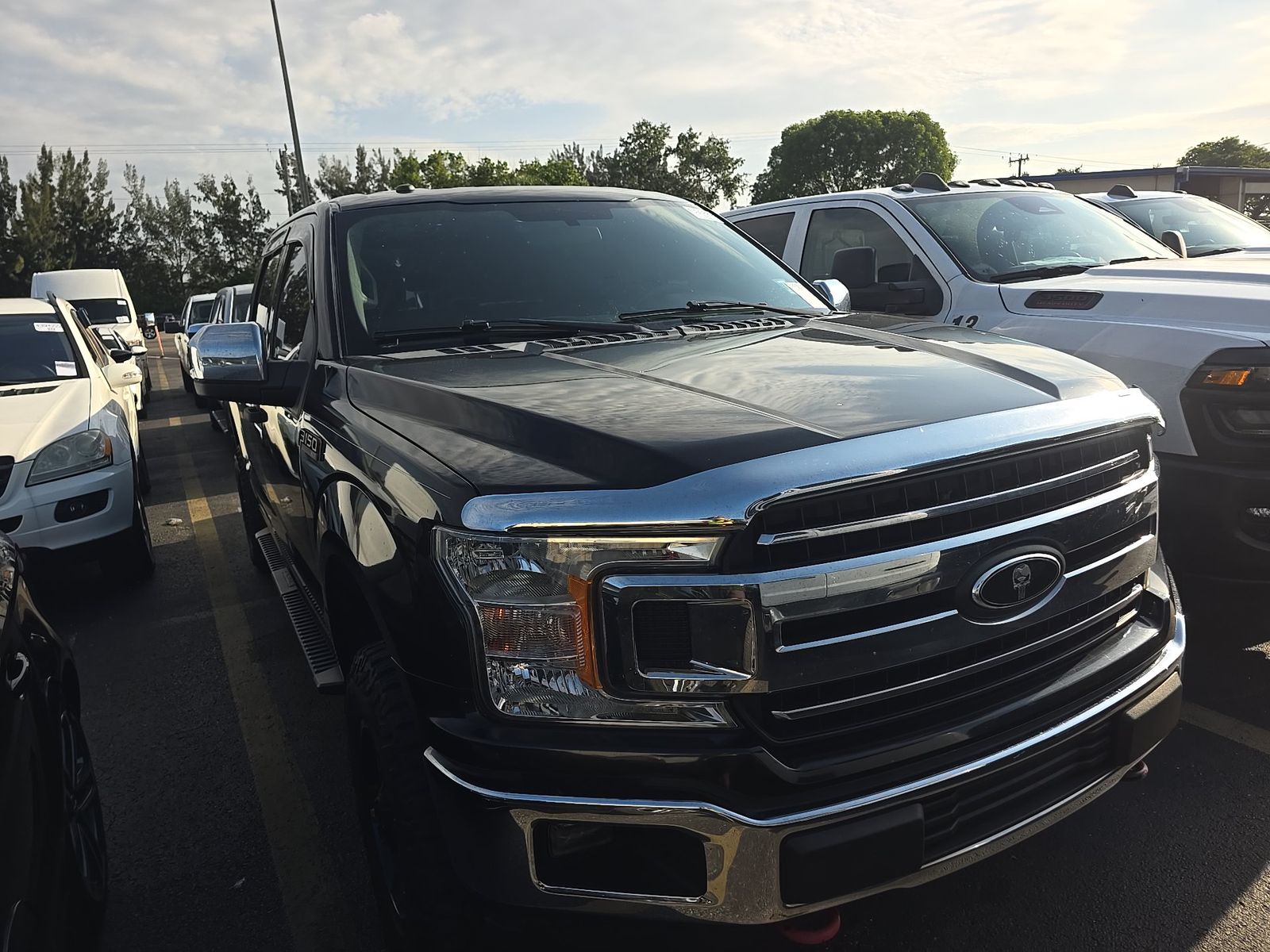 FORD F-150 - 4