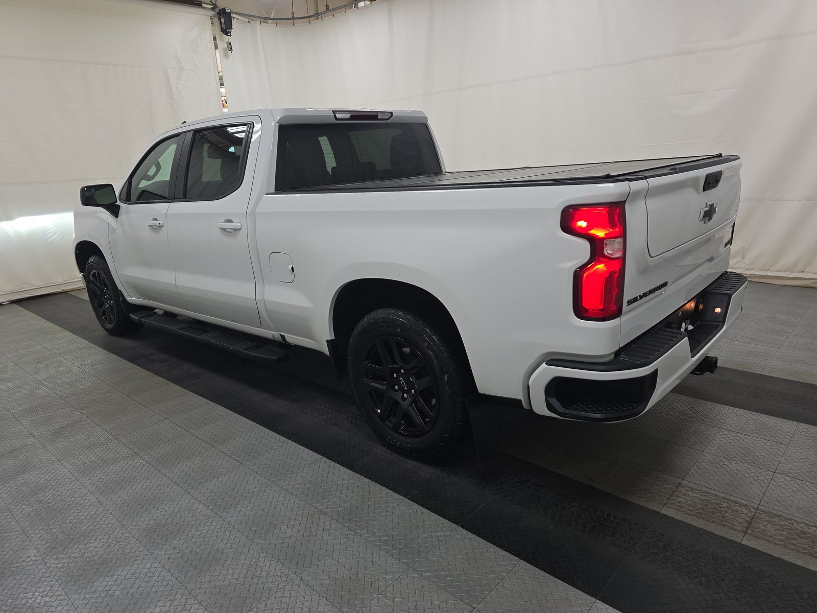 2023 Chevrolet Silverado 1500 RST AWD