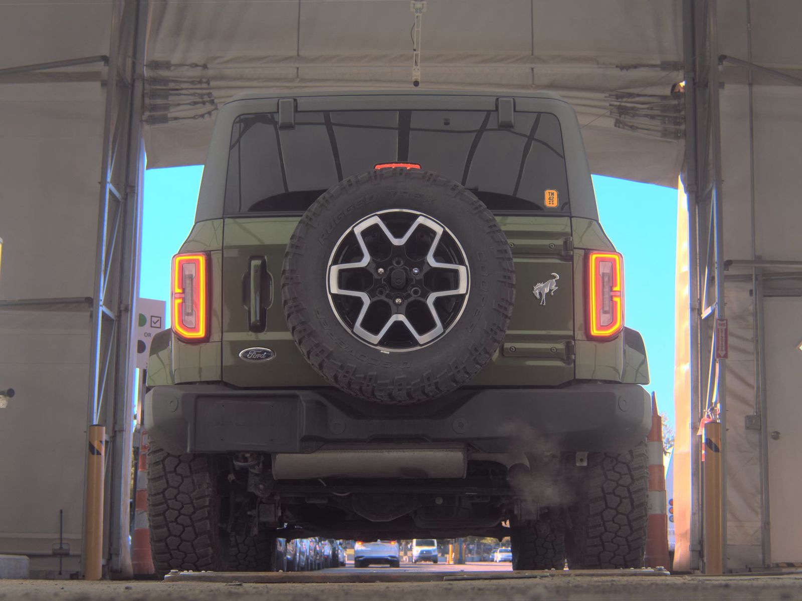FORD BRONCO - 8