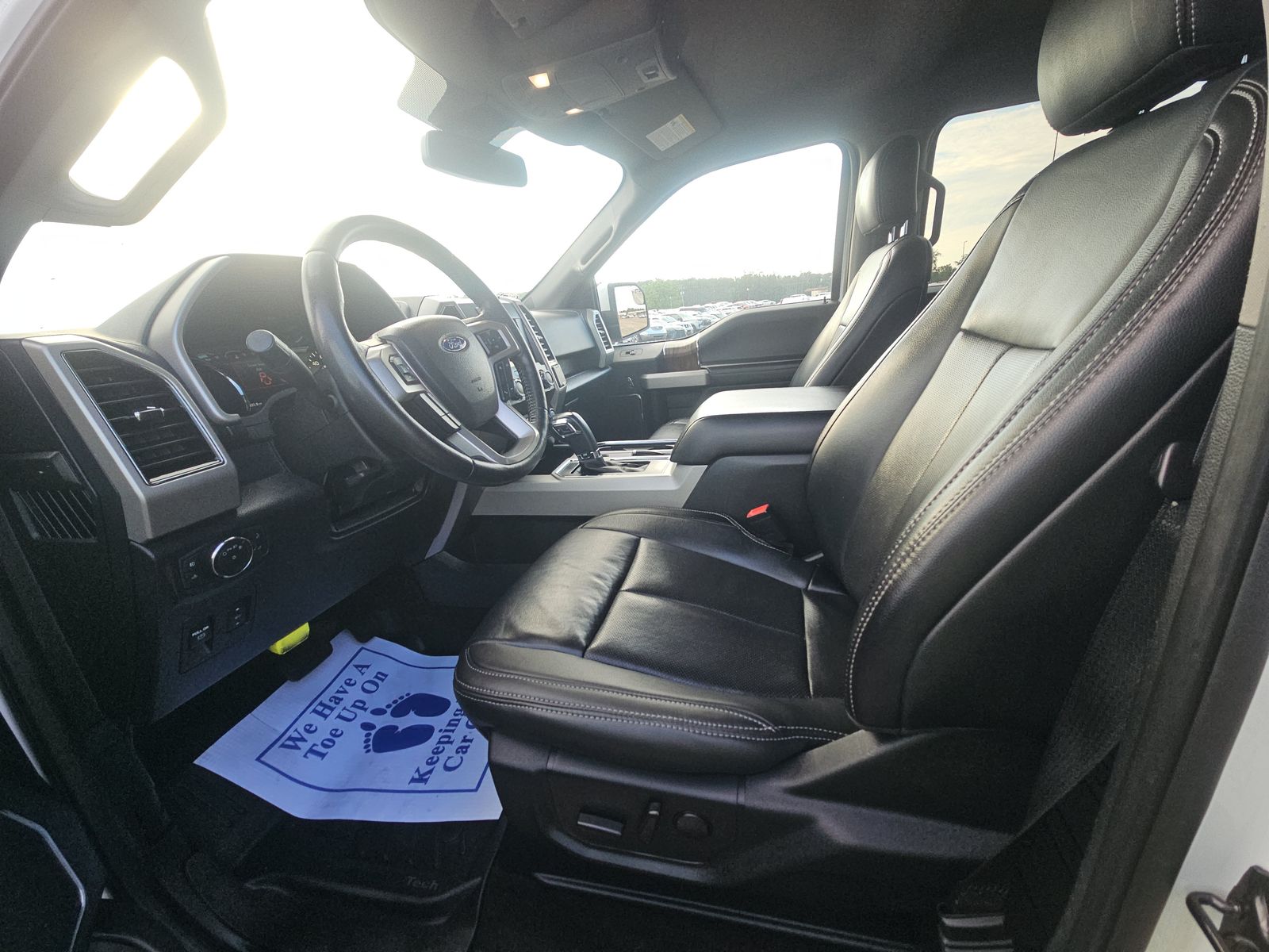 FORD F-150 - 8