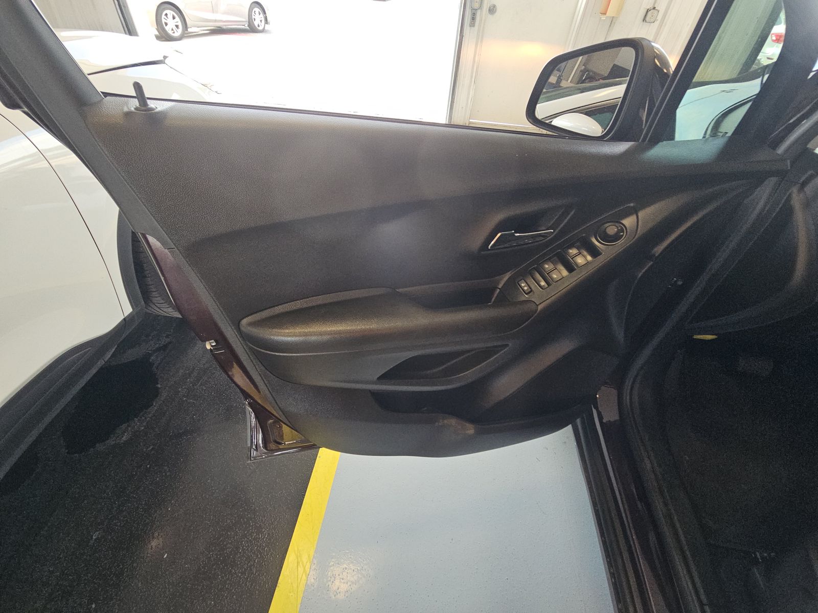 CHEVROLET TRAX - 10