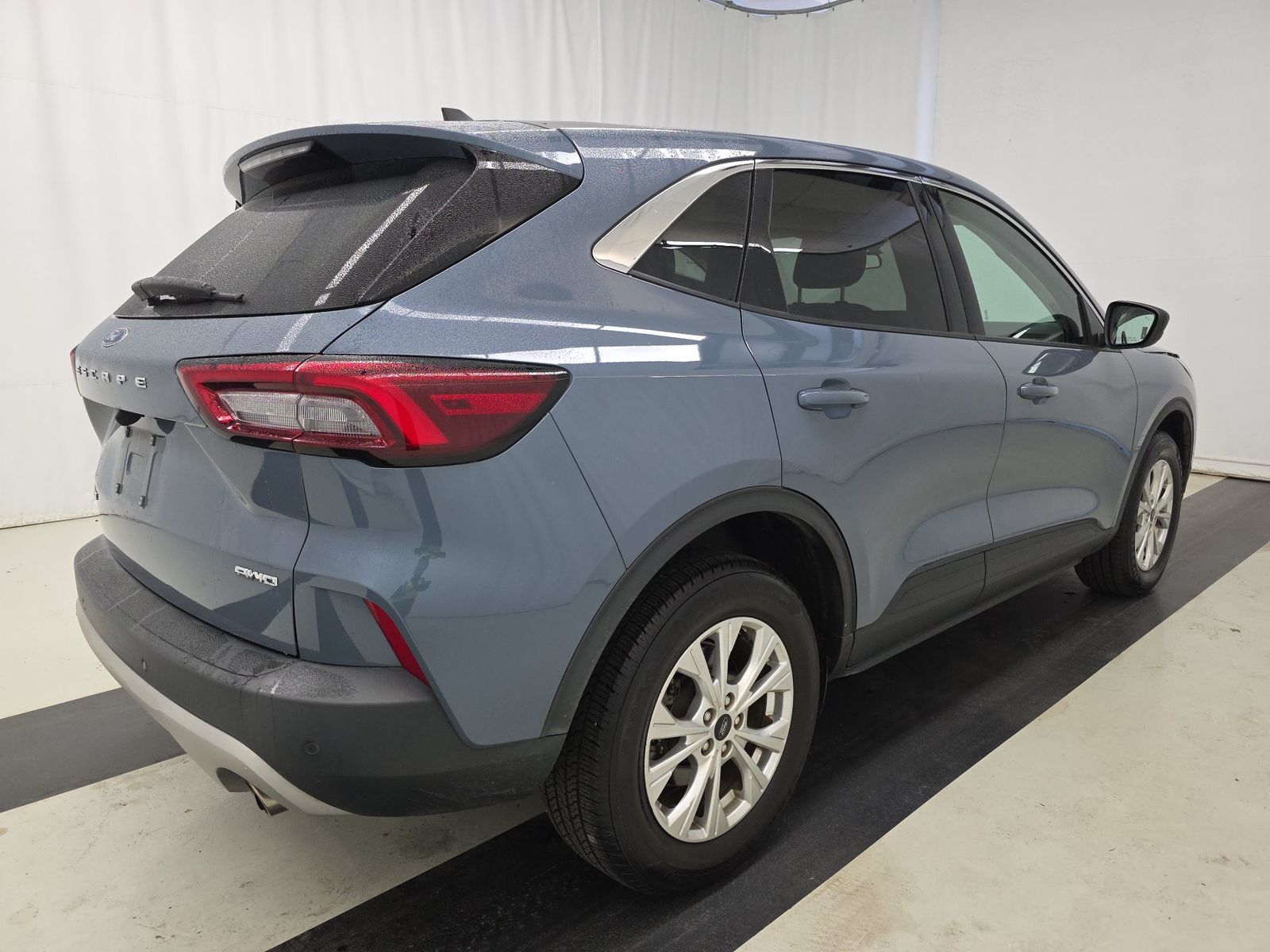 FORD ESCAPE - 5