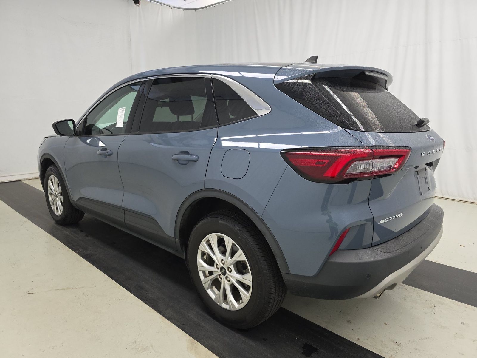 FORD ESCAPE - 7
