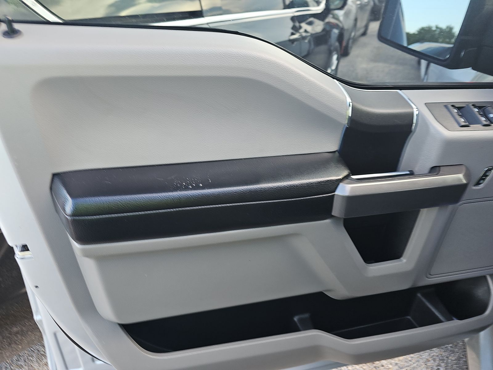 FORD F-150 - 10