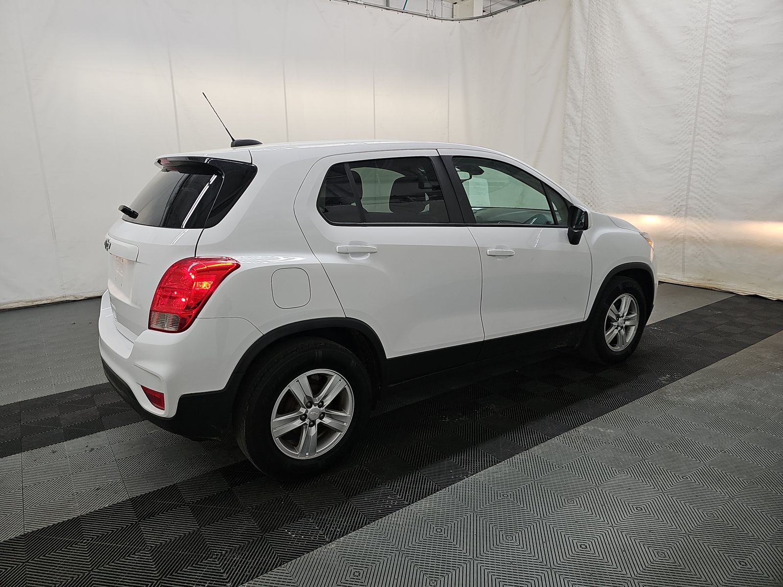 CHEVROLET TRAX - 5