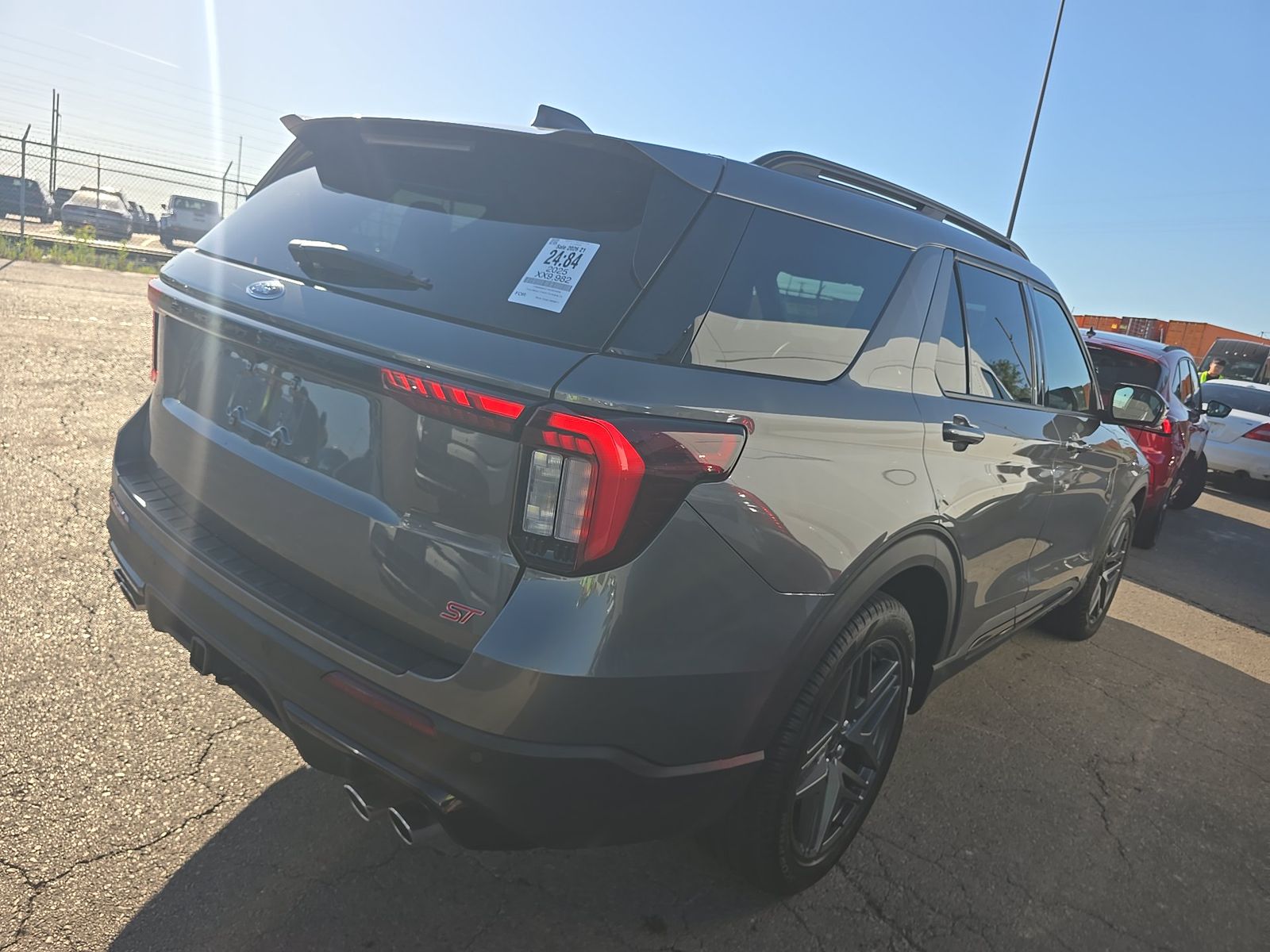 FORD EXPLORER - 5