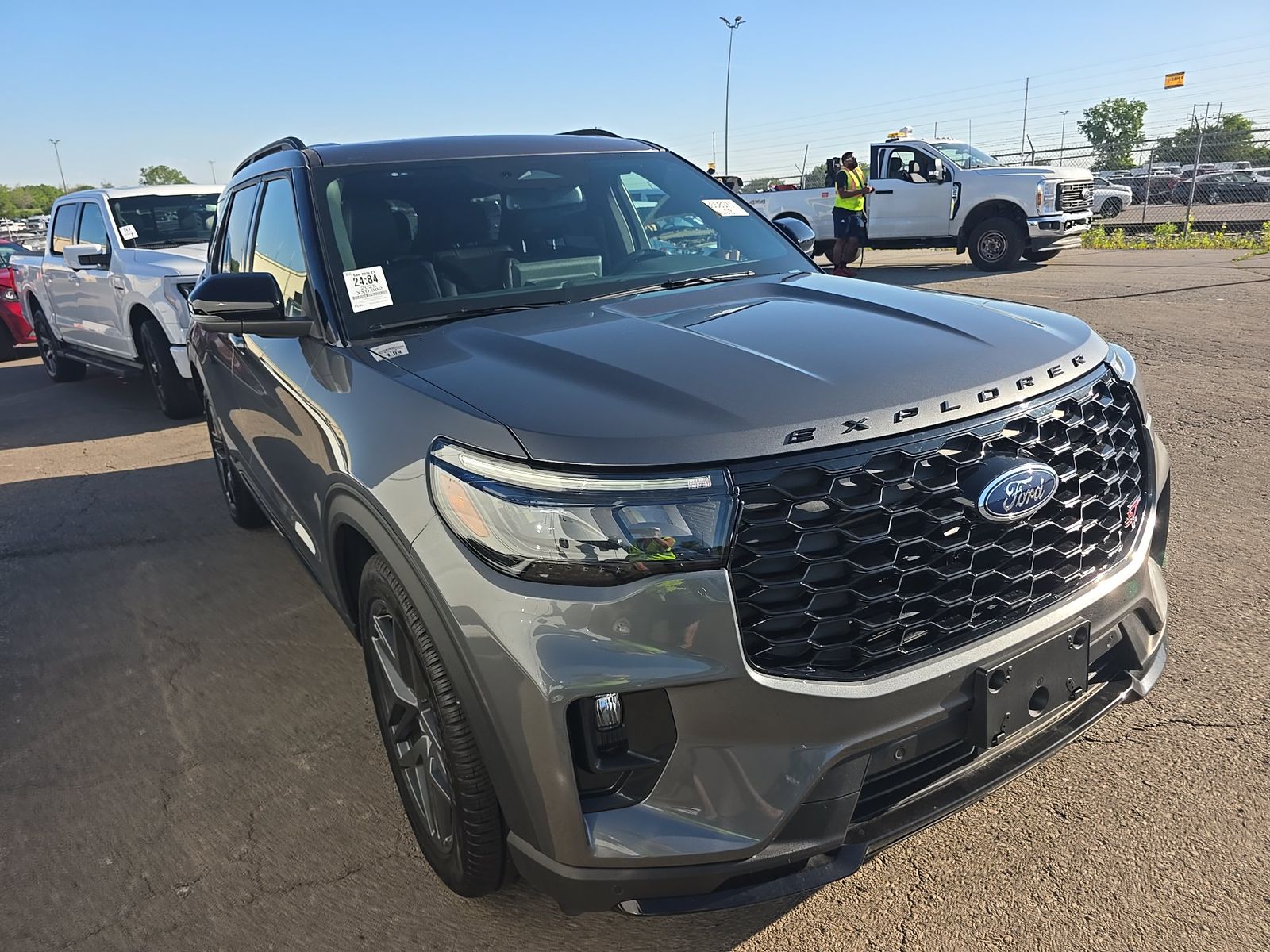 FORD EXPLORER - 4