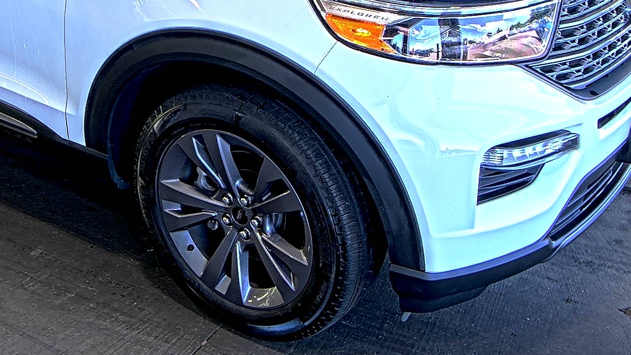 FORD EXPLORER - 9