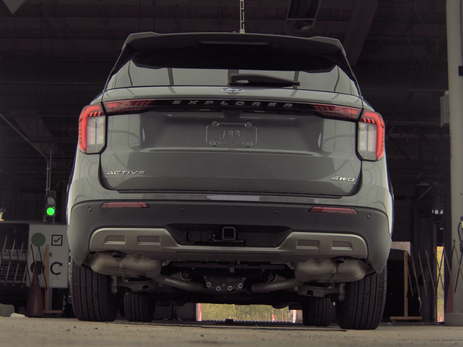 FORD EXPLORER - 8