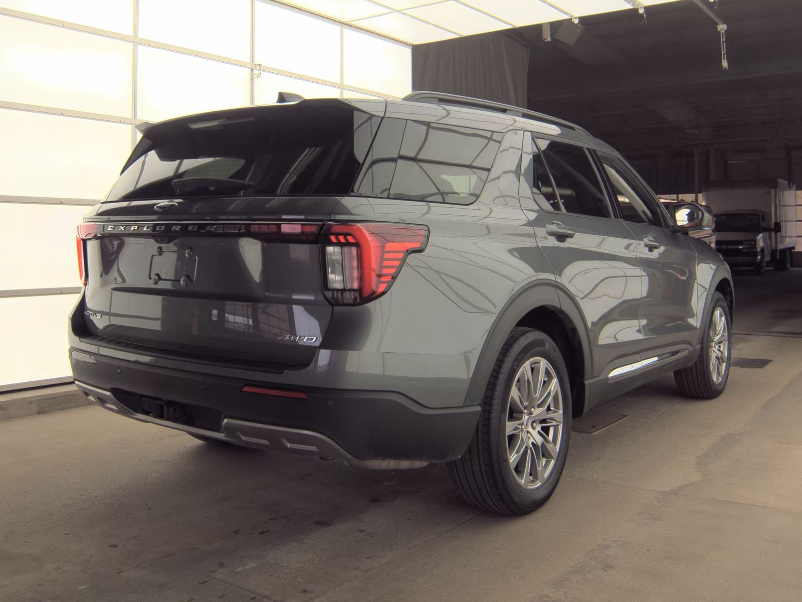 FORD EXPLORER - 6
