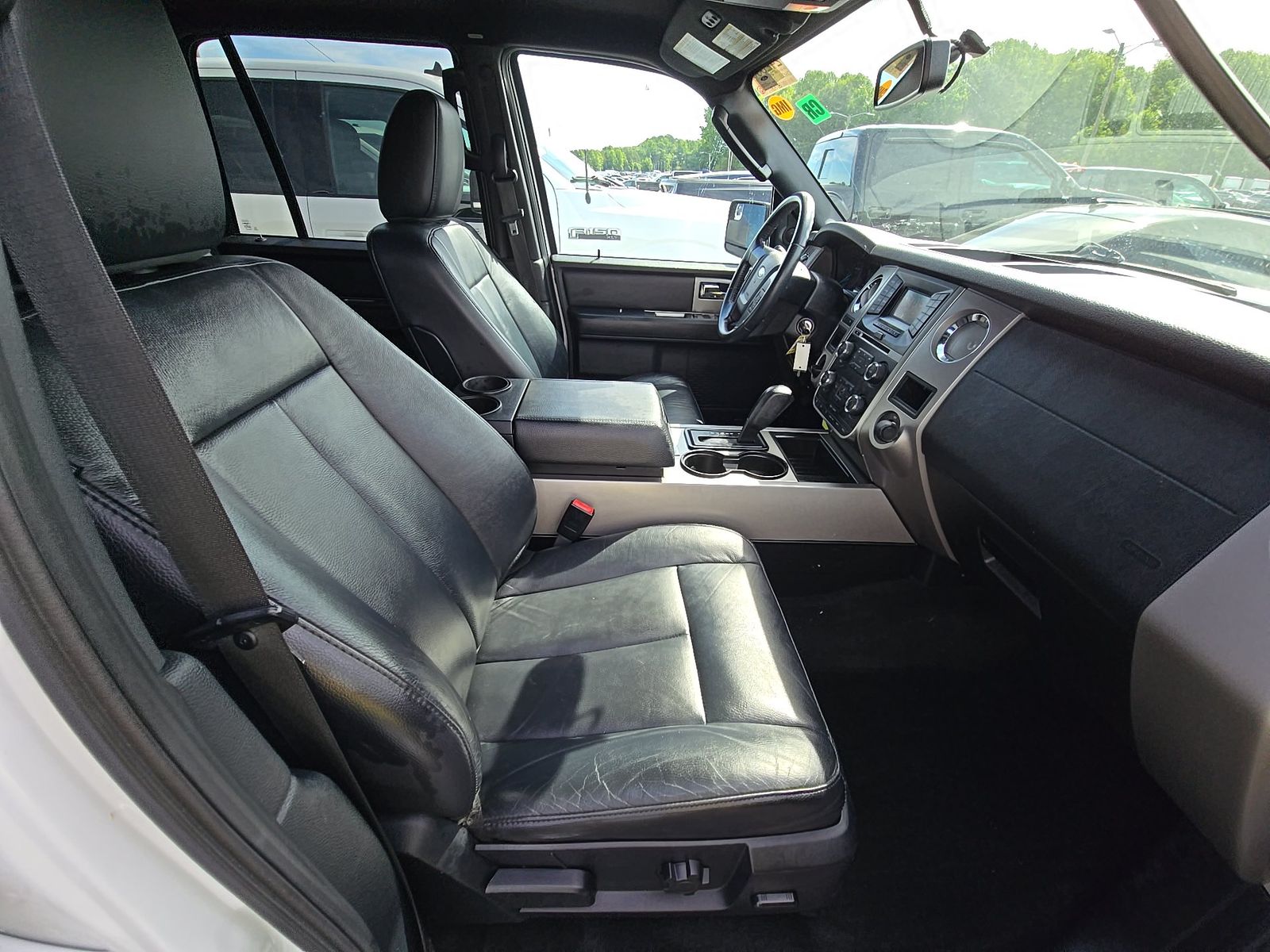 FORD EXPEDITION - 9