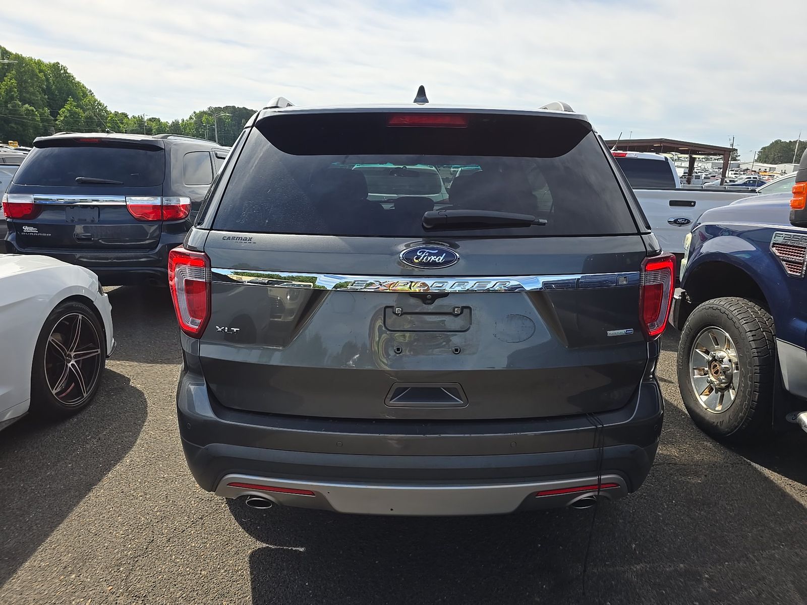 FORD EXPLORER - 6