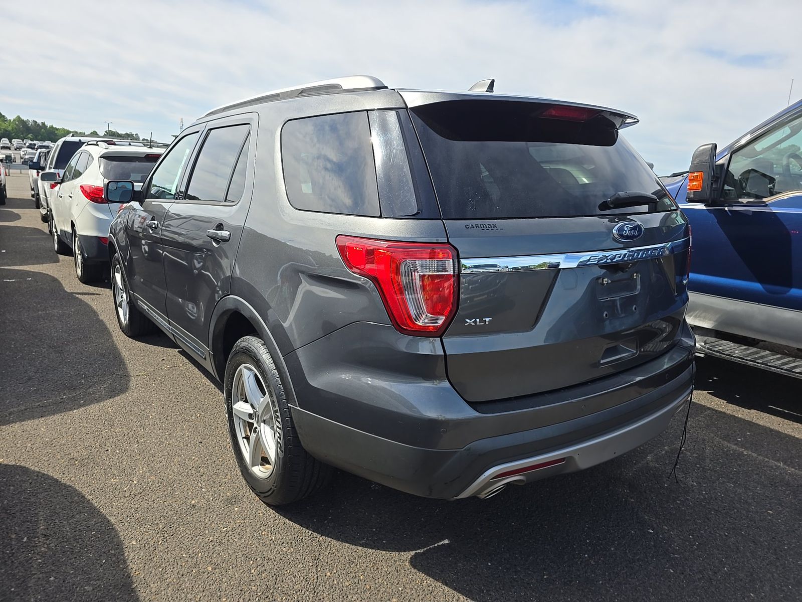 FORD EXPLORER - 7