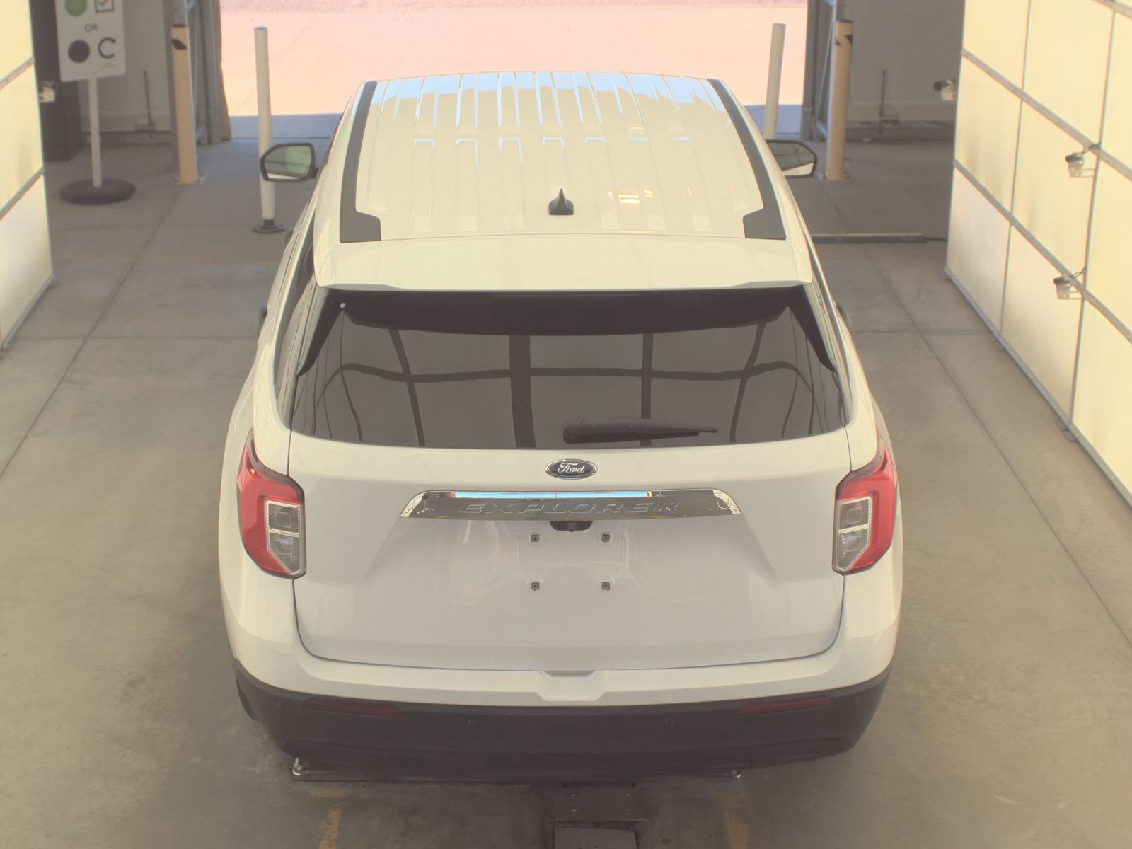 FORD EXPLORER - 7