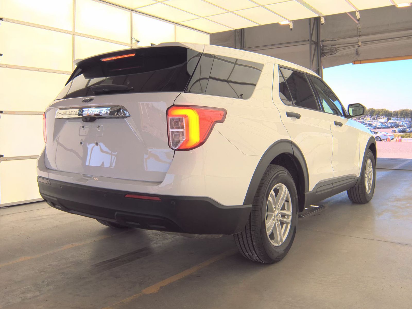 FORD EXPLORER - 6