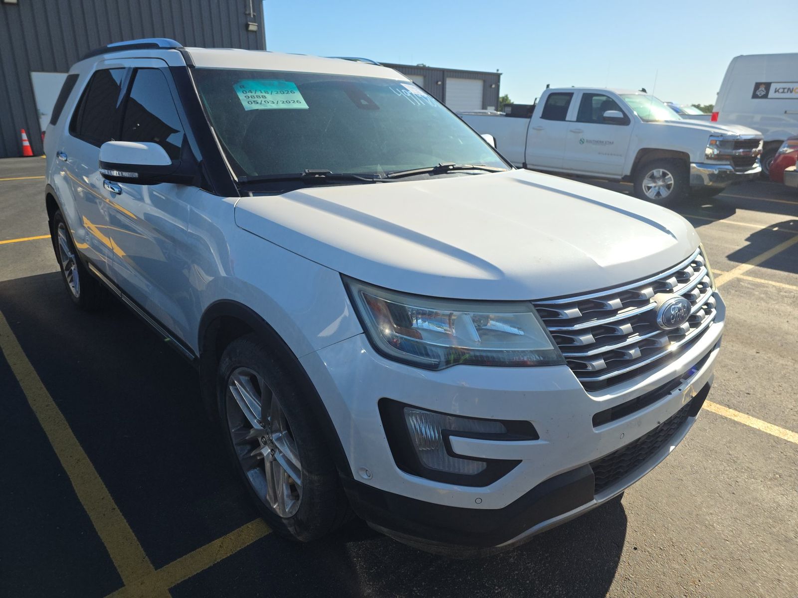 FORD EXPLORER - 4