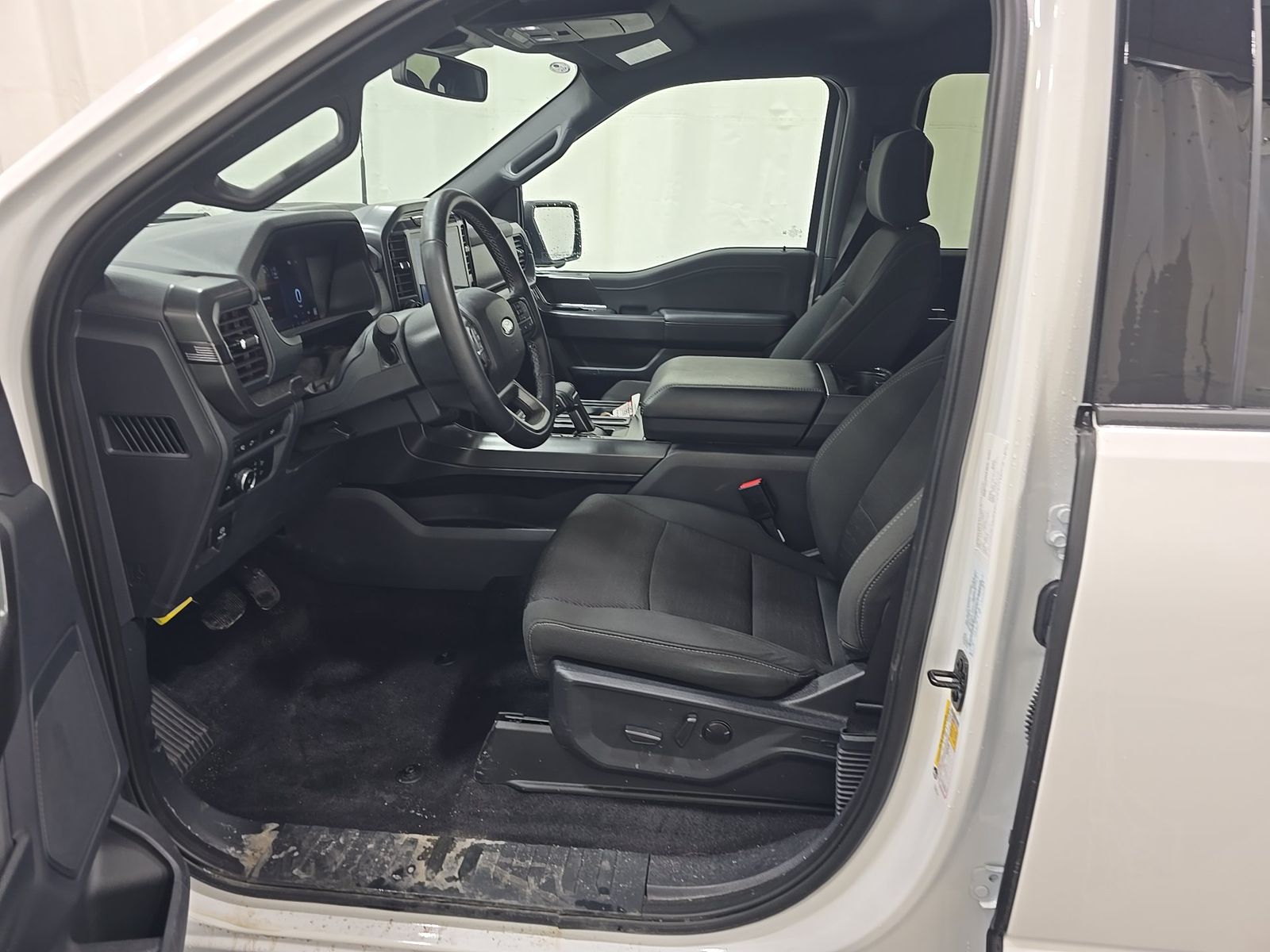 FORD F-150 - 8