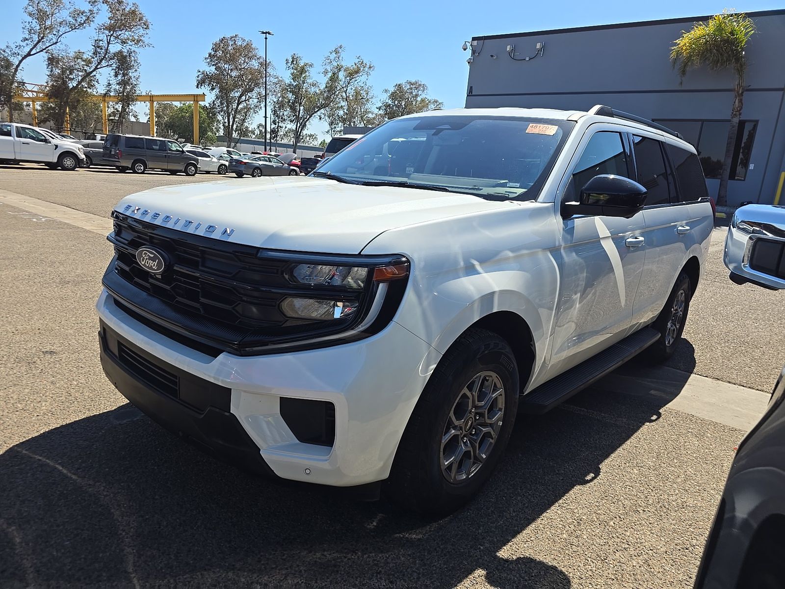FORD EXPEDITION - 1
