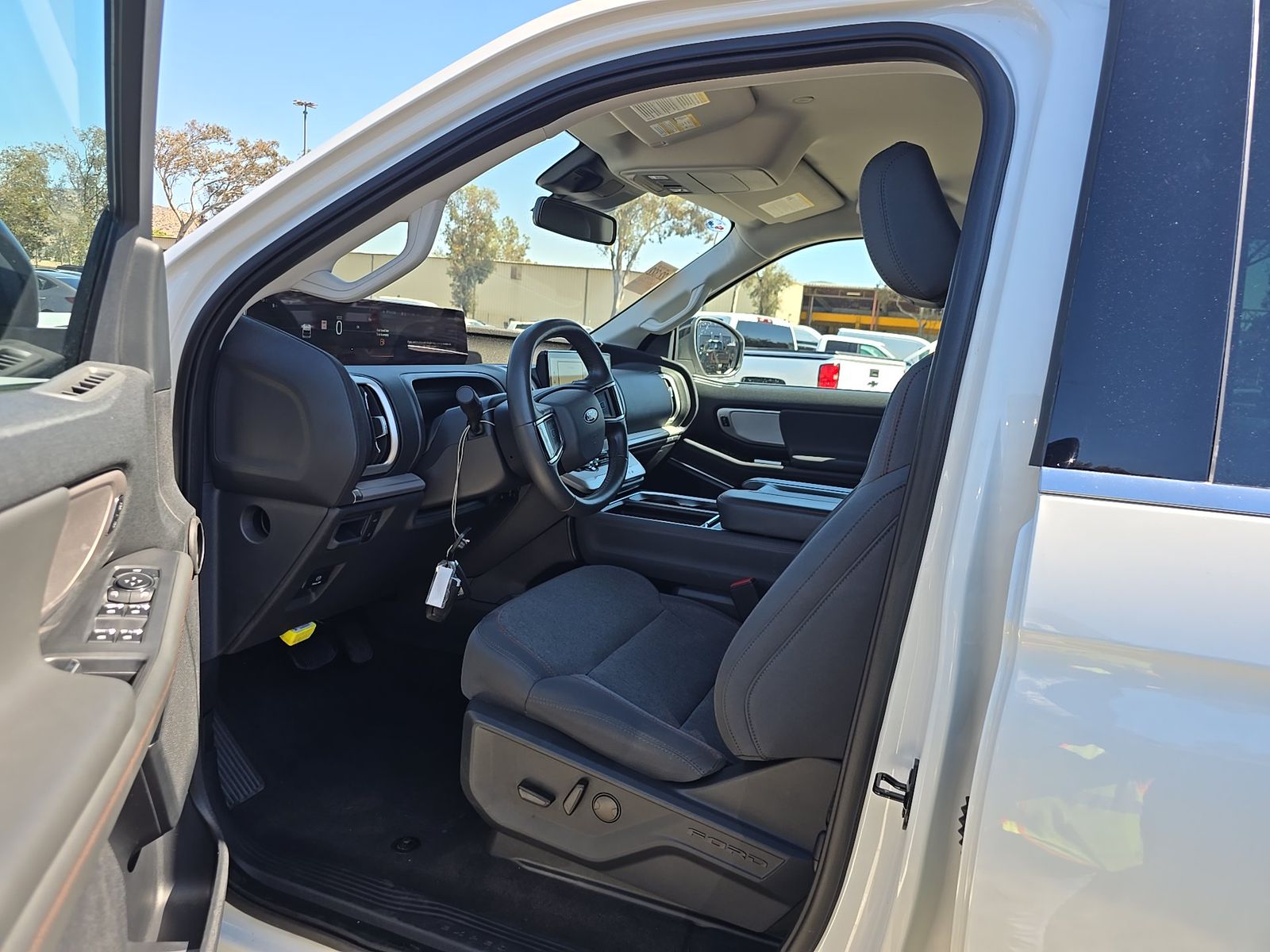 FORD EXPEDITION - 8