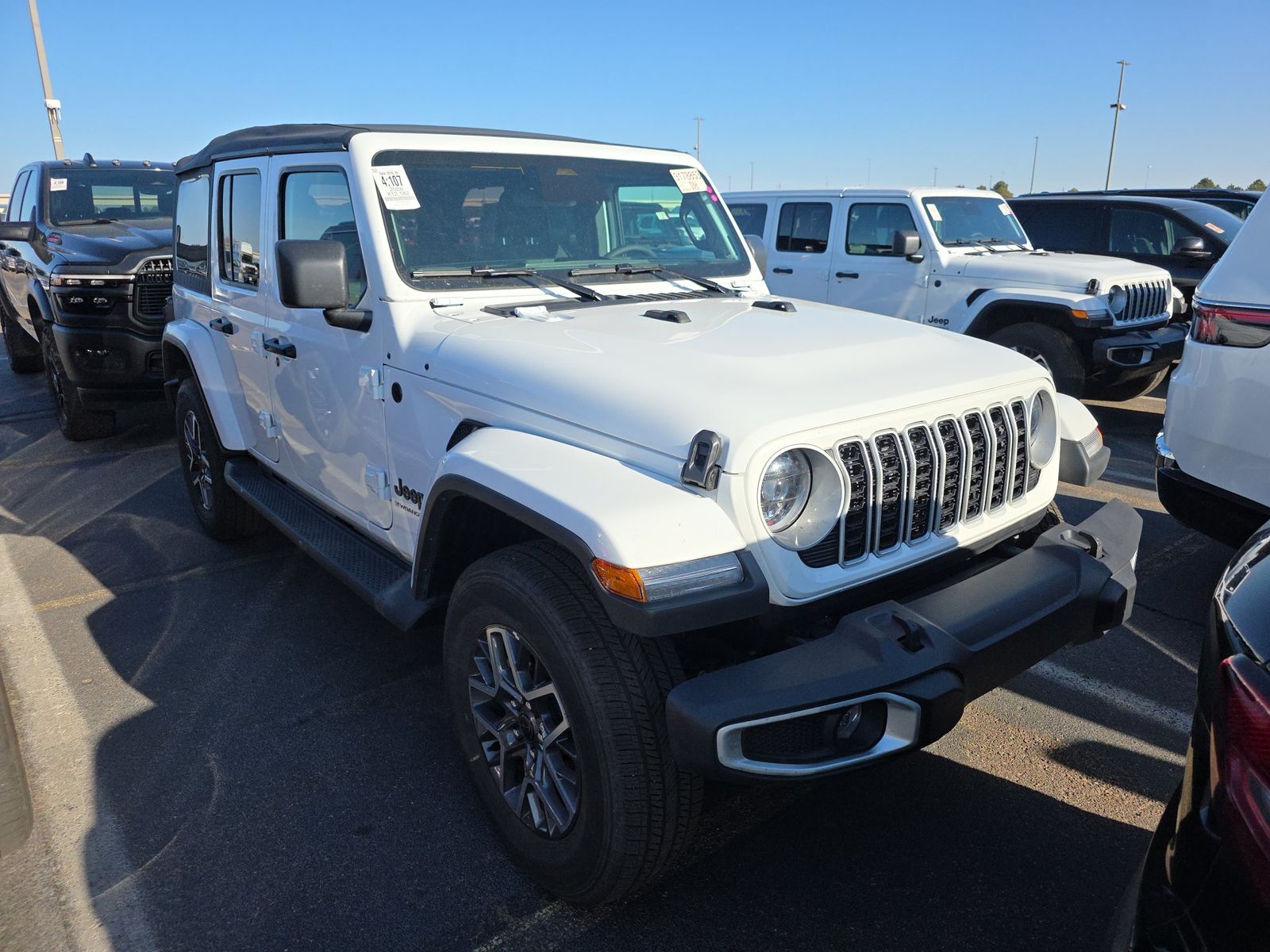 2026 Jeep Wrangler Sahara AWD