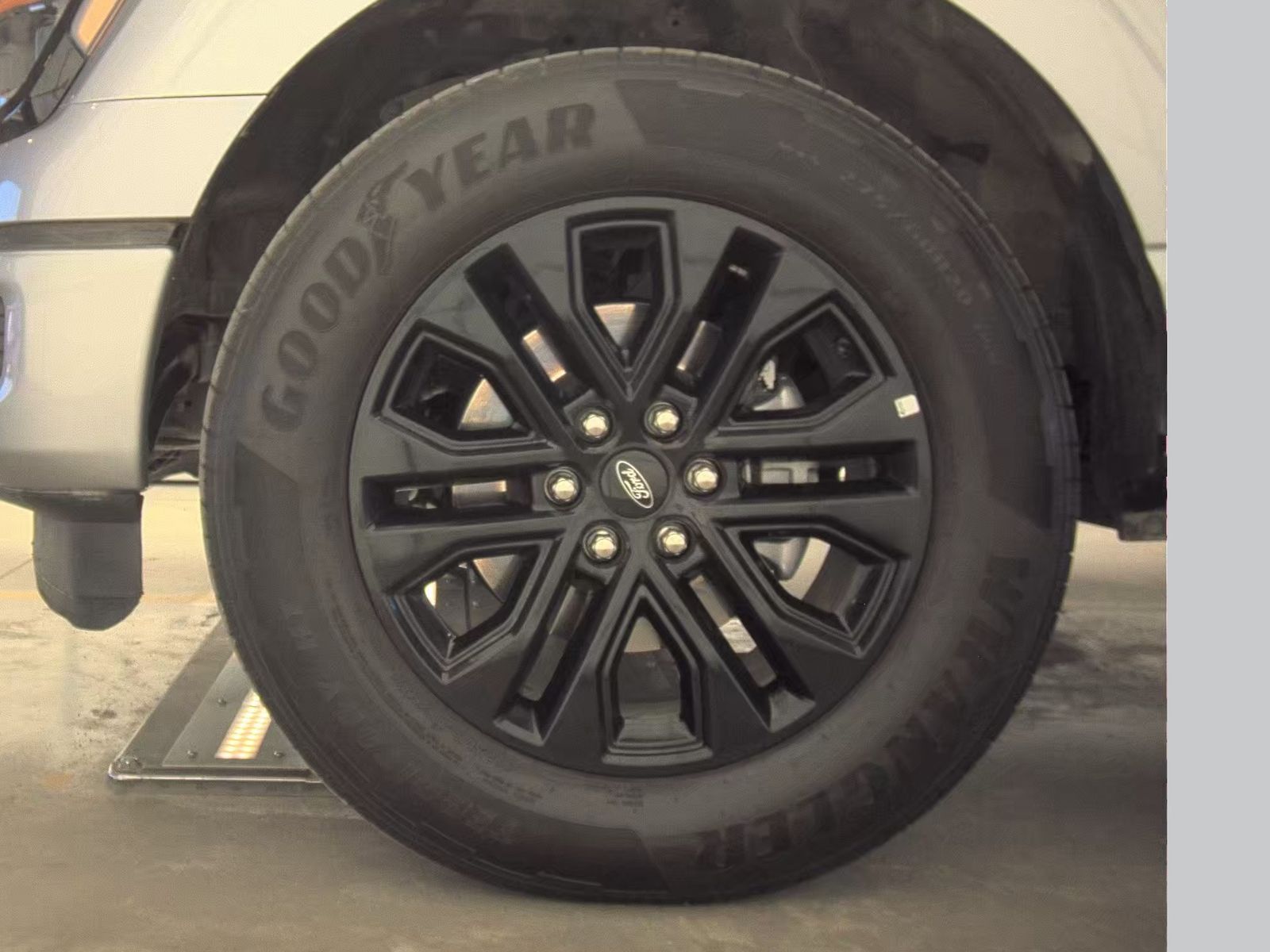 FORD F-150 - 10