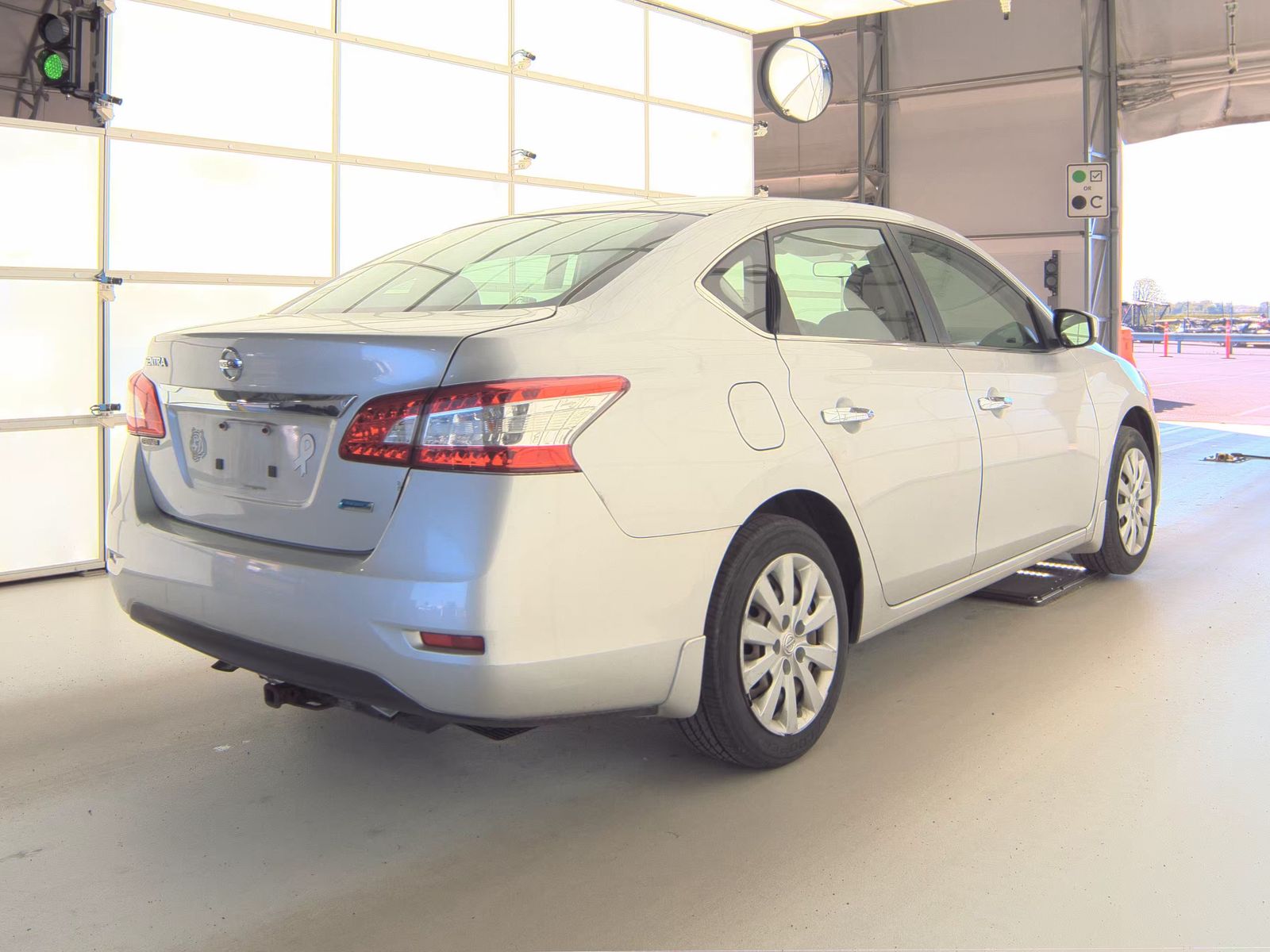 NISSAN SENTRA - 6