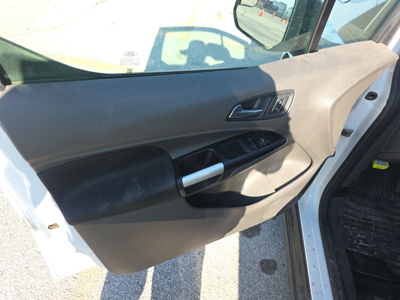 FORD TRANSIT CONNECT - 10