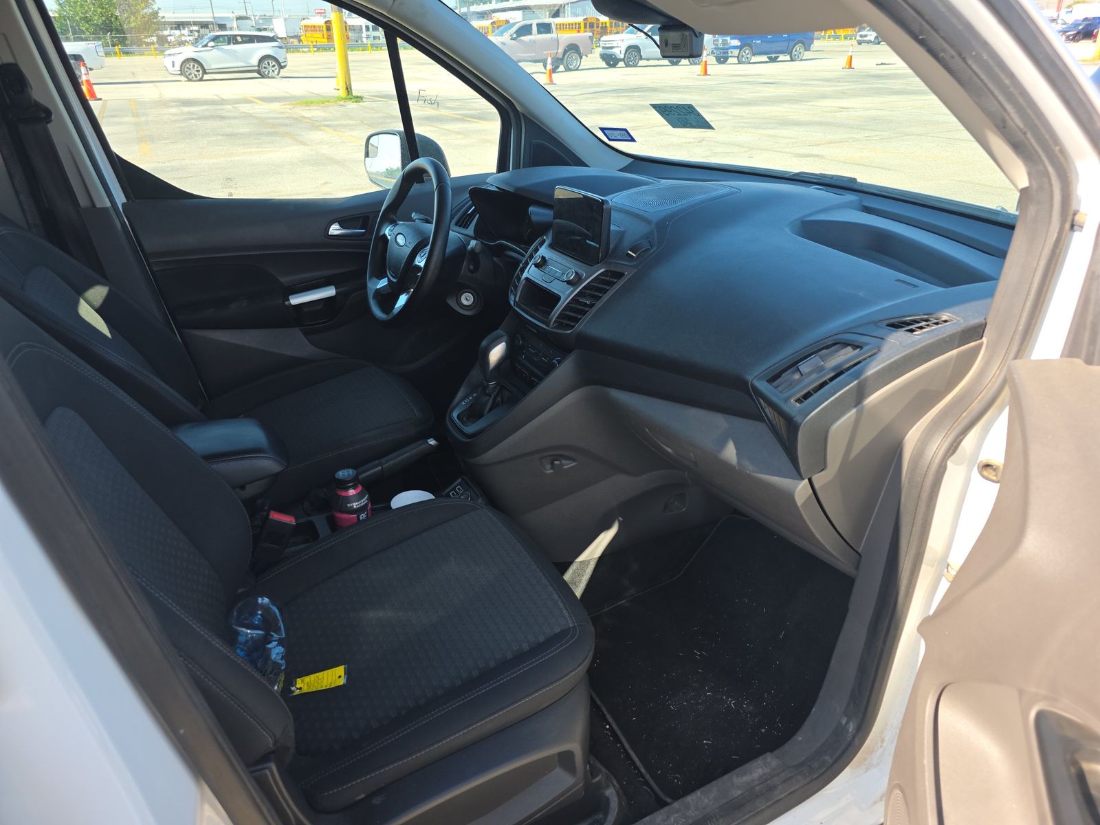 FORD TRANSIT CONNECT - 9