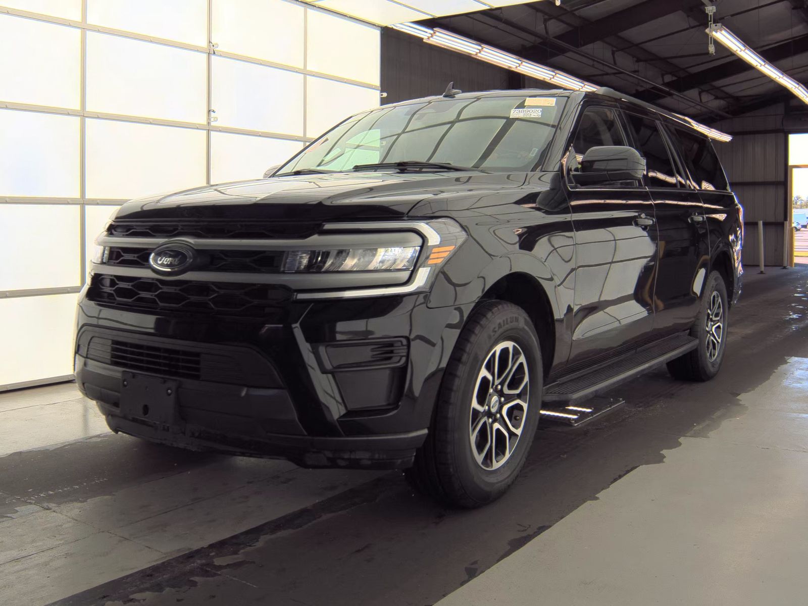 FORD EXPEDITION MAX - 1