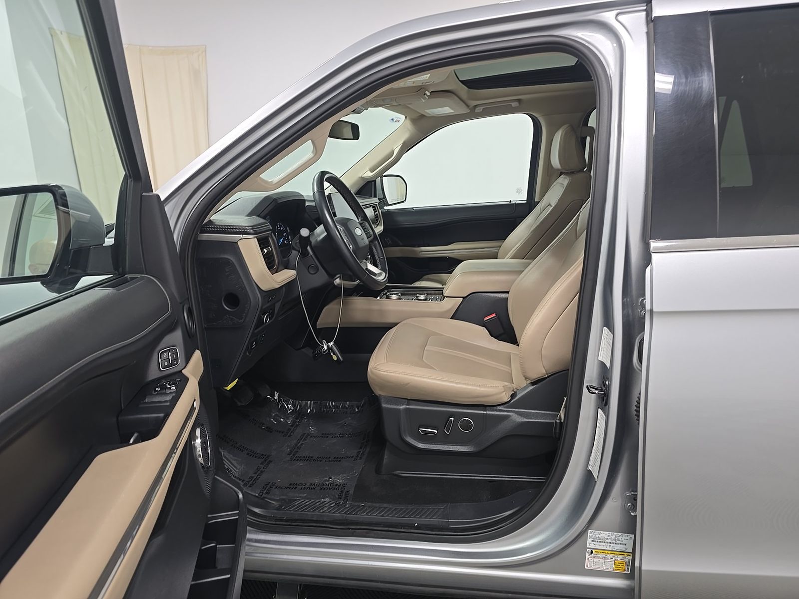 FORD EXPEDITION - 8
