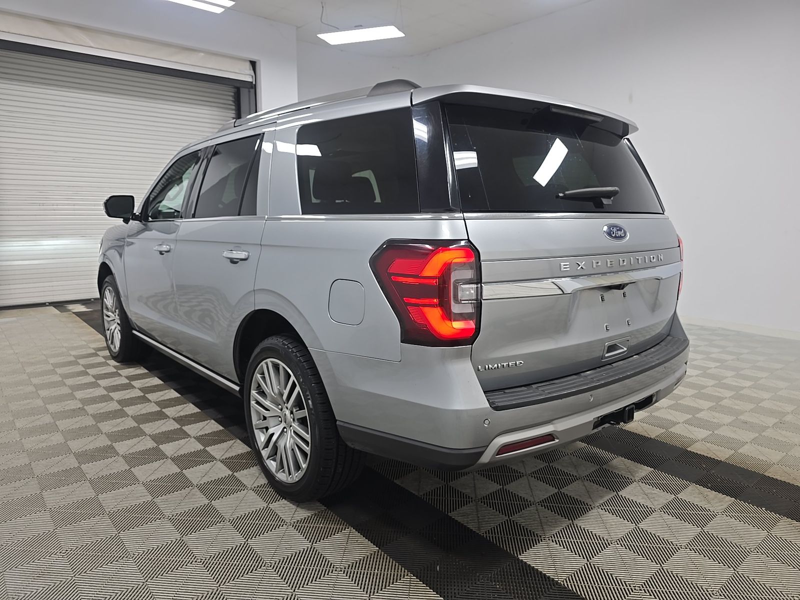 FORD EXPEDITION - 7