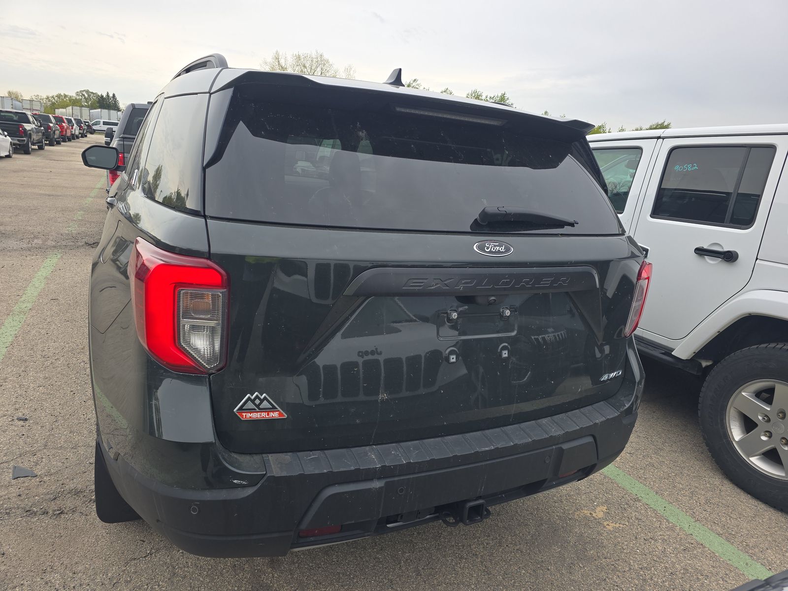 FORD EXPLORER - 6