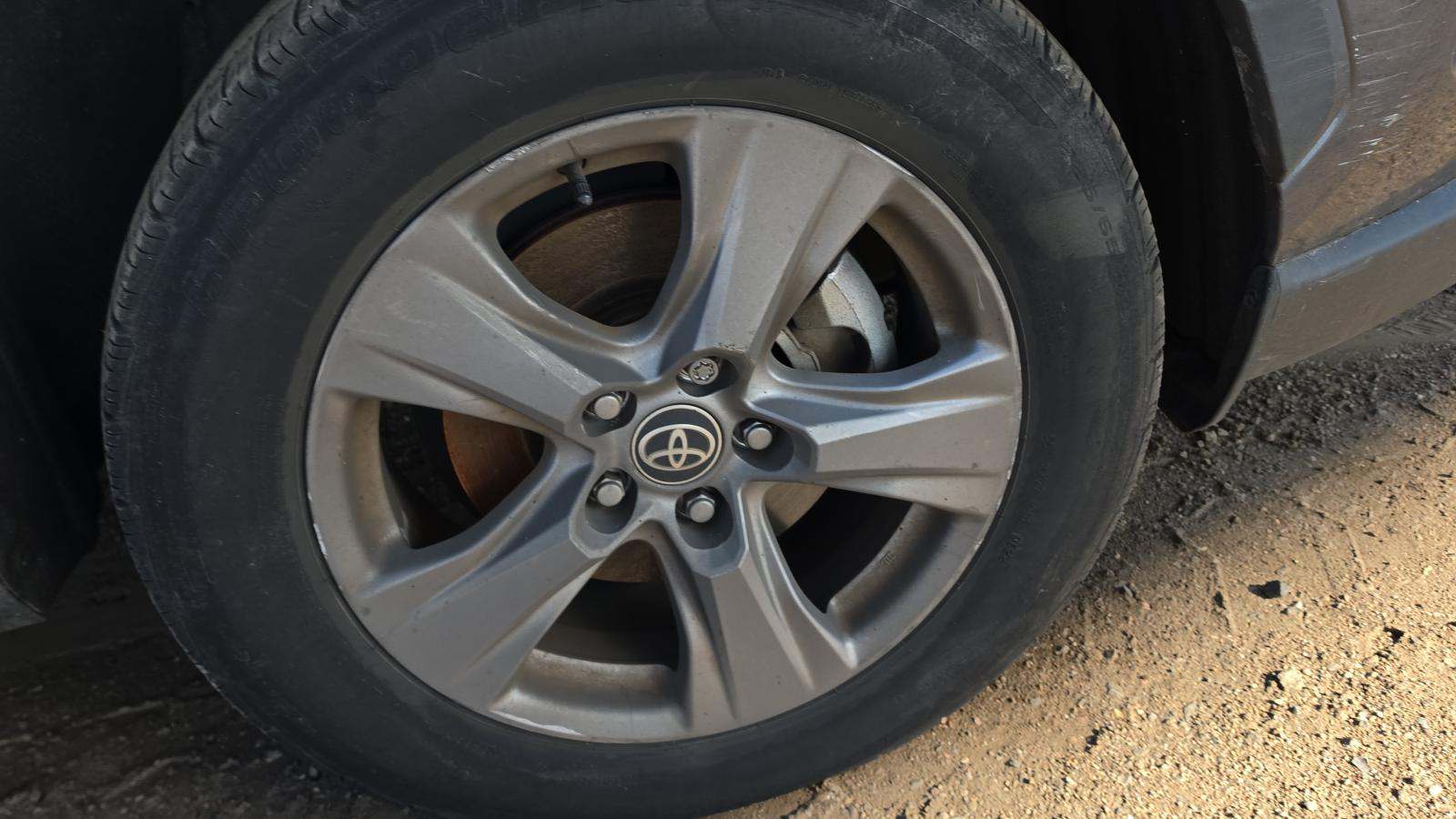 2022 Toyota RAV4 XLE FWD