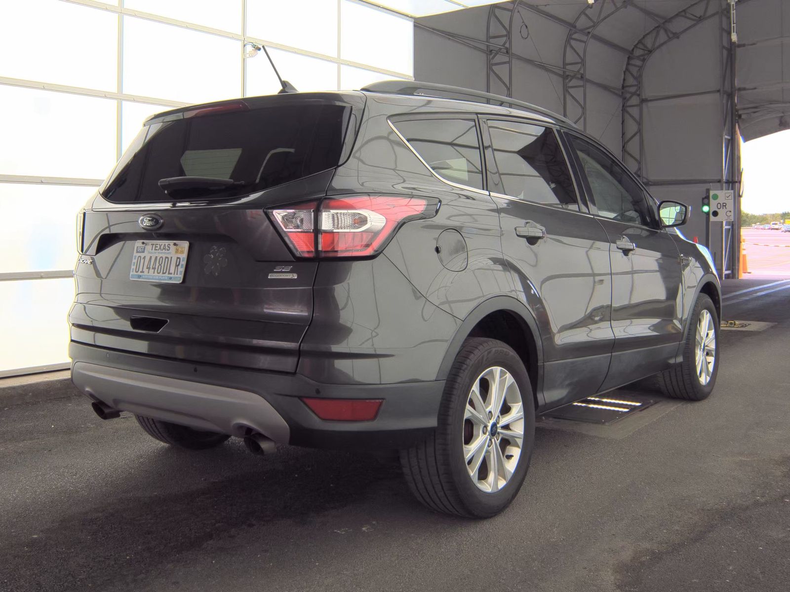 FORD ESCAPE - 5