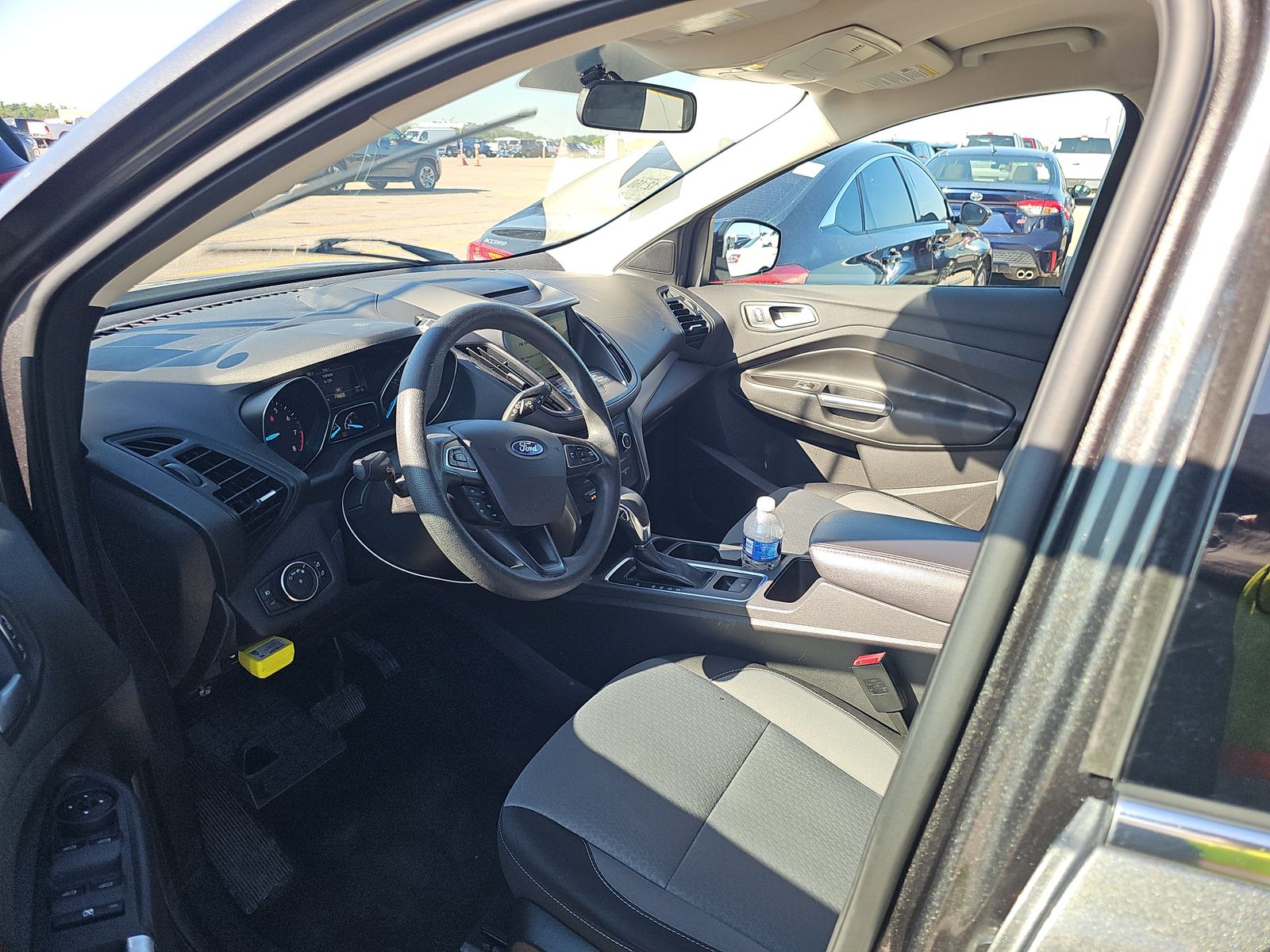 FORD ESCAPE - 8