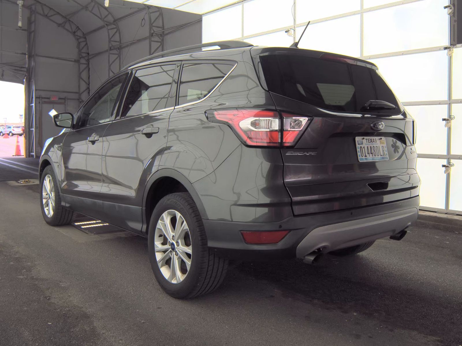FORD ESCAPE - 7