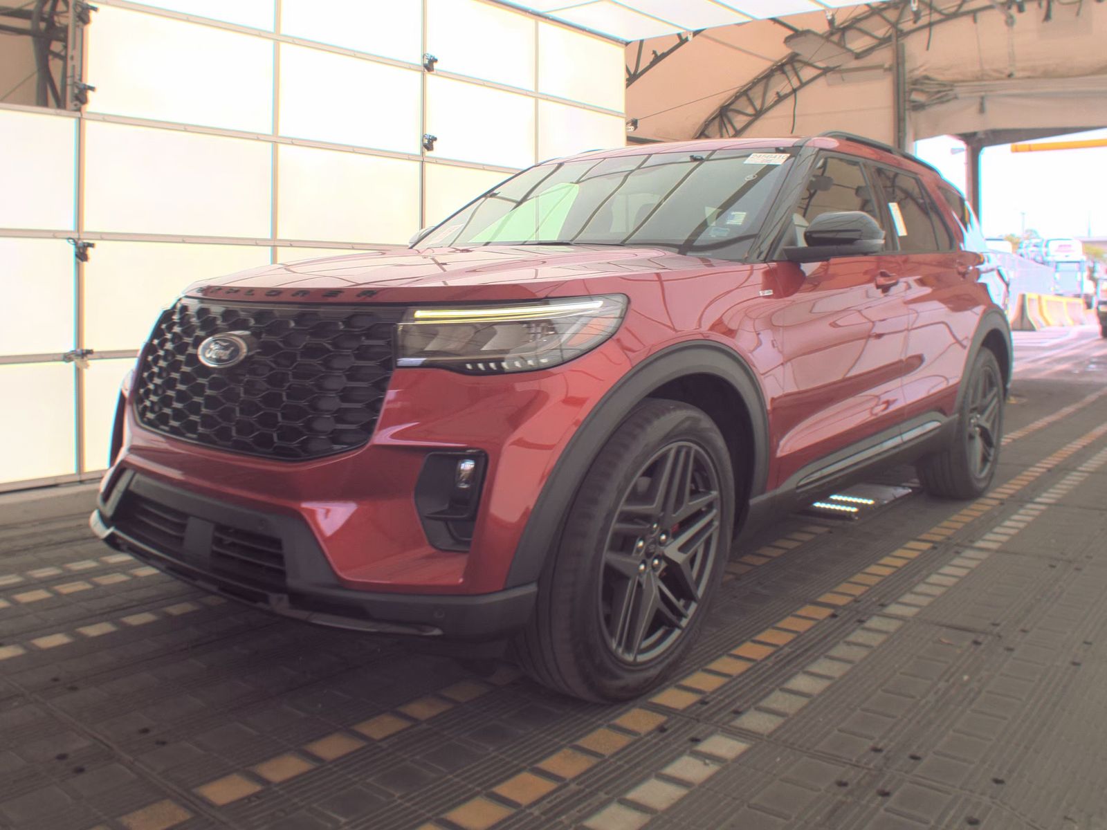 FORD EXPLORER - 1