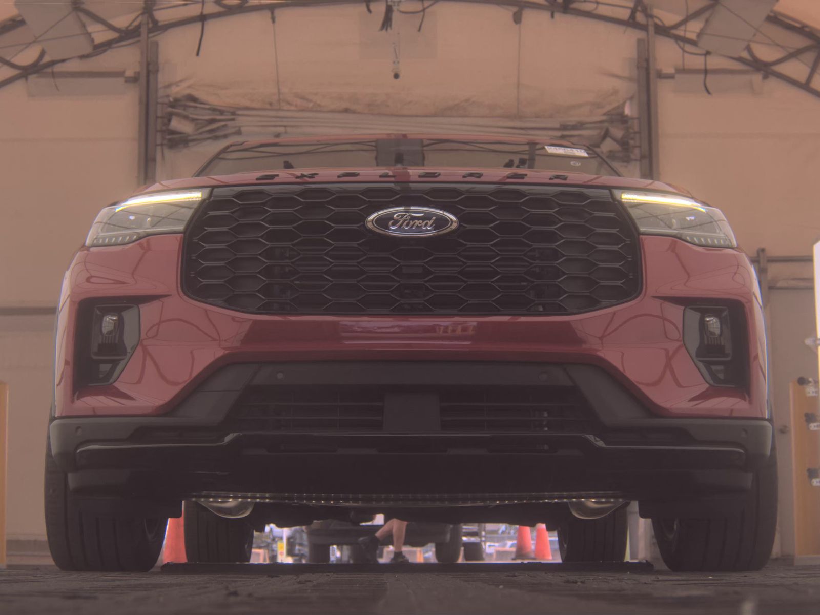 FORD EXPLORER - 4