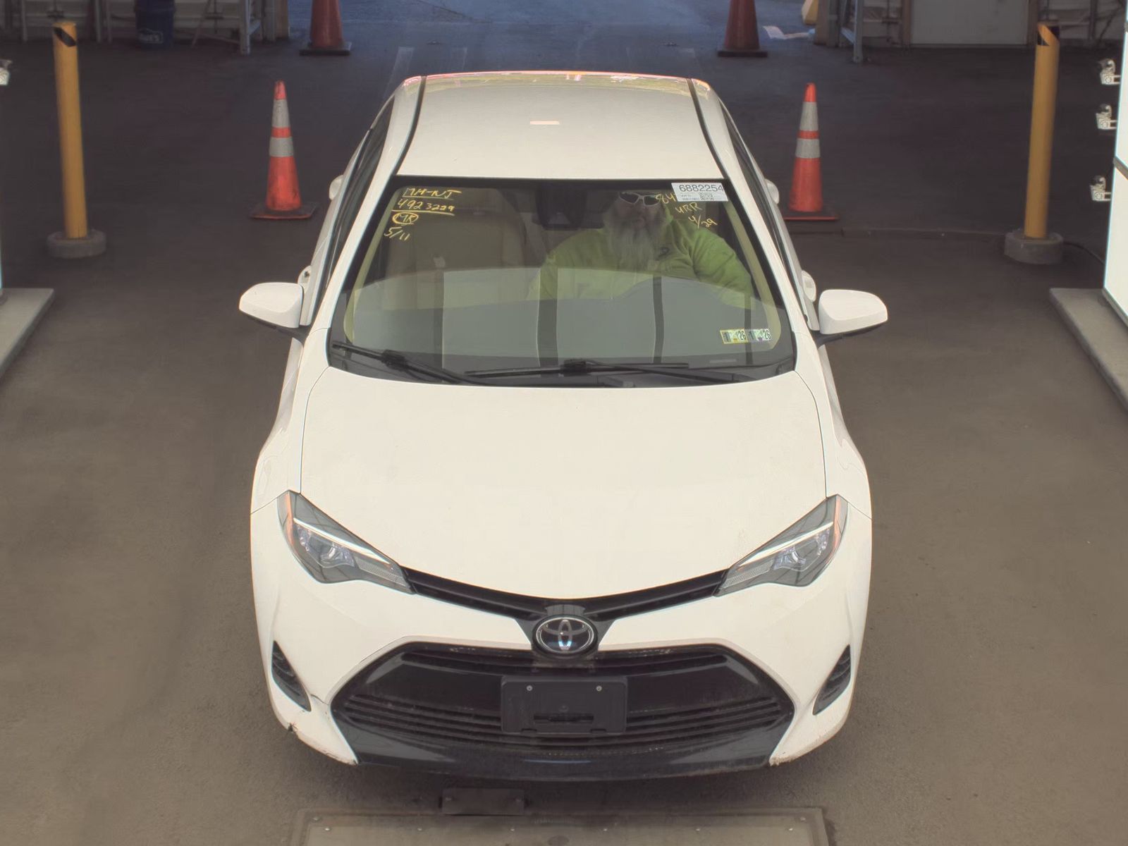 2017 Toyota Corolla LE FWD