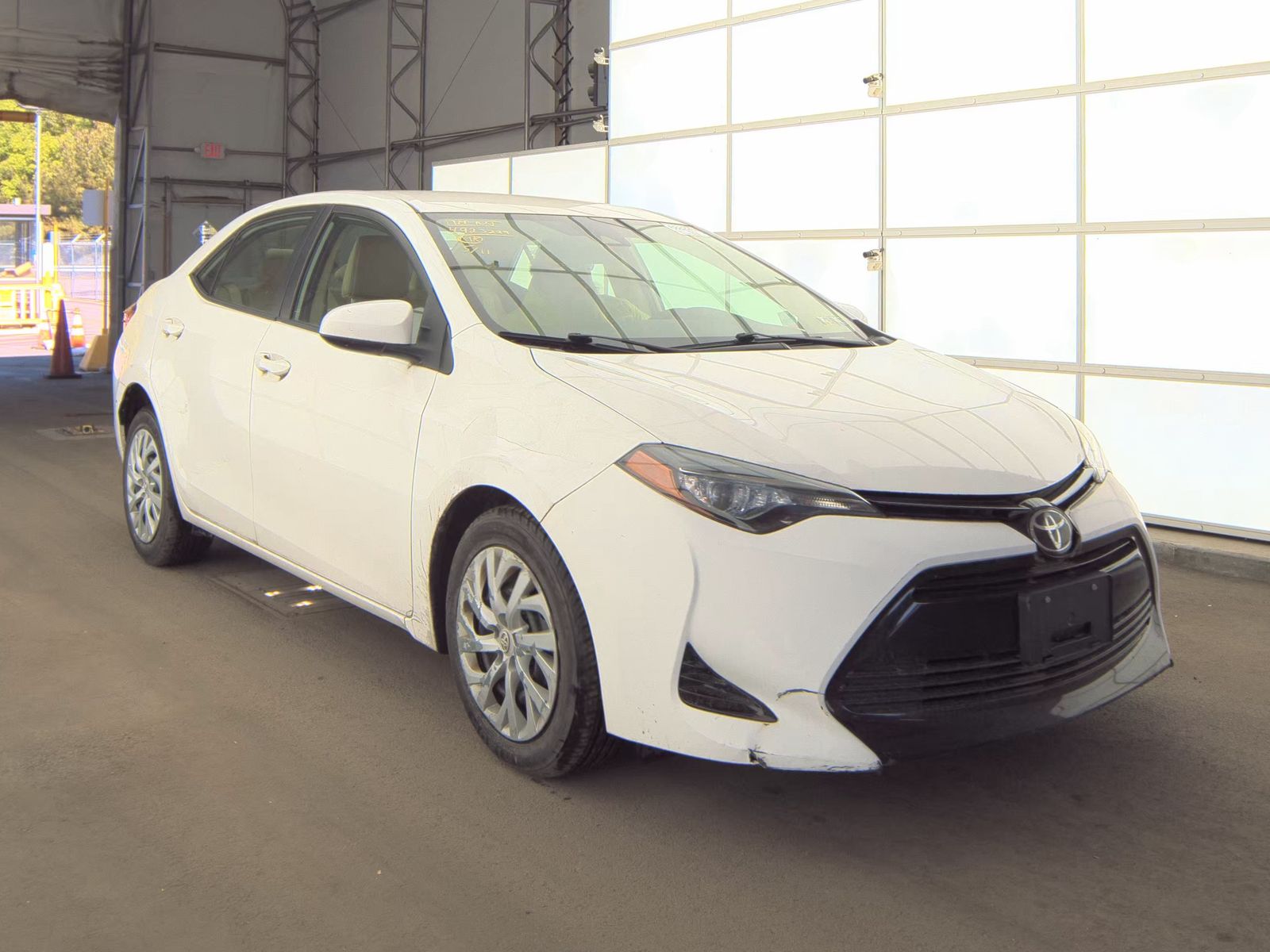 2017 Toyota Corolla LE FWD
