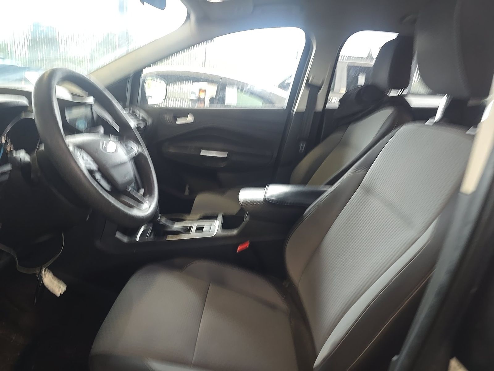 FORD ESCAPE - 8