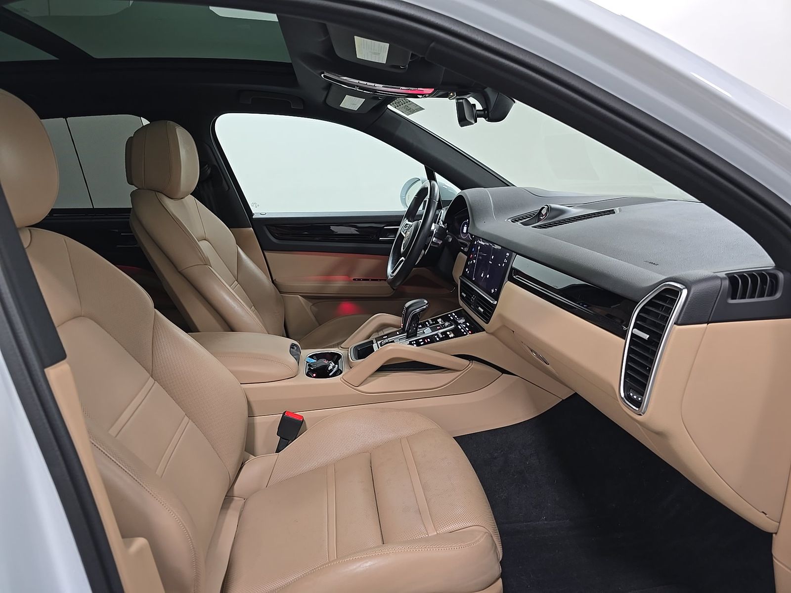 PORSCHE CAYENNE - 9