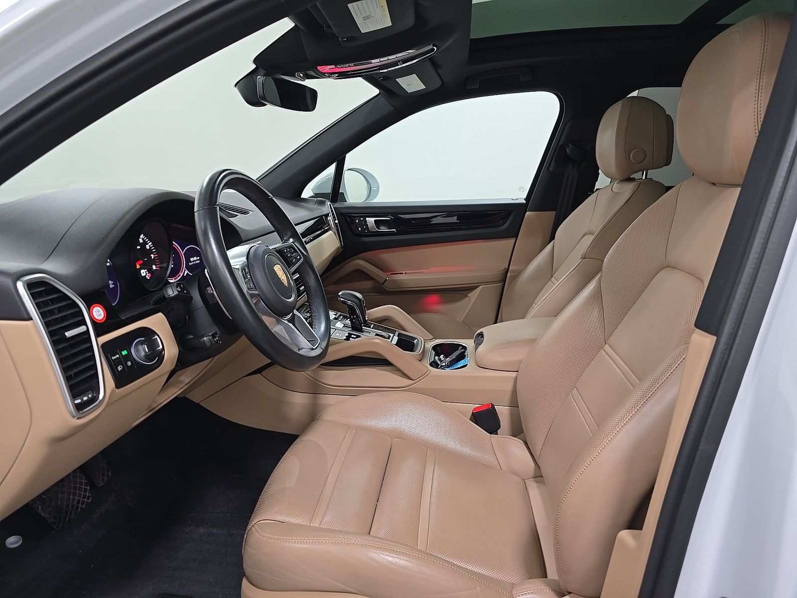 PORSCHE CAYENNE - 8