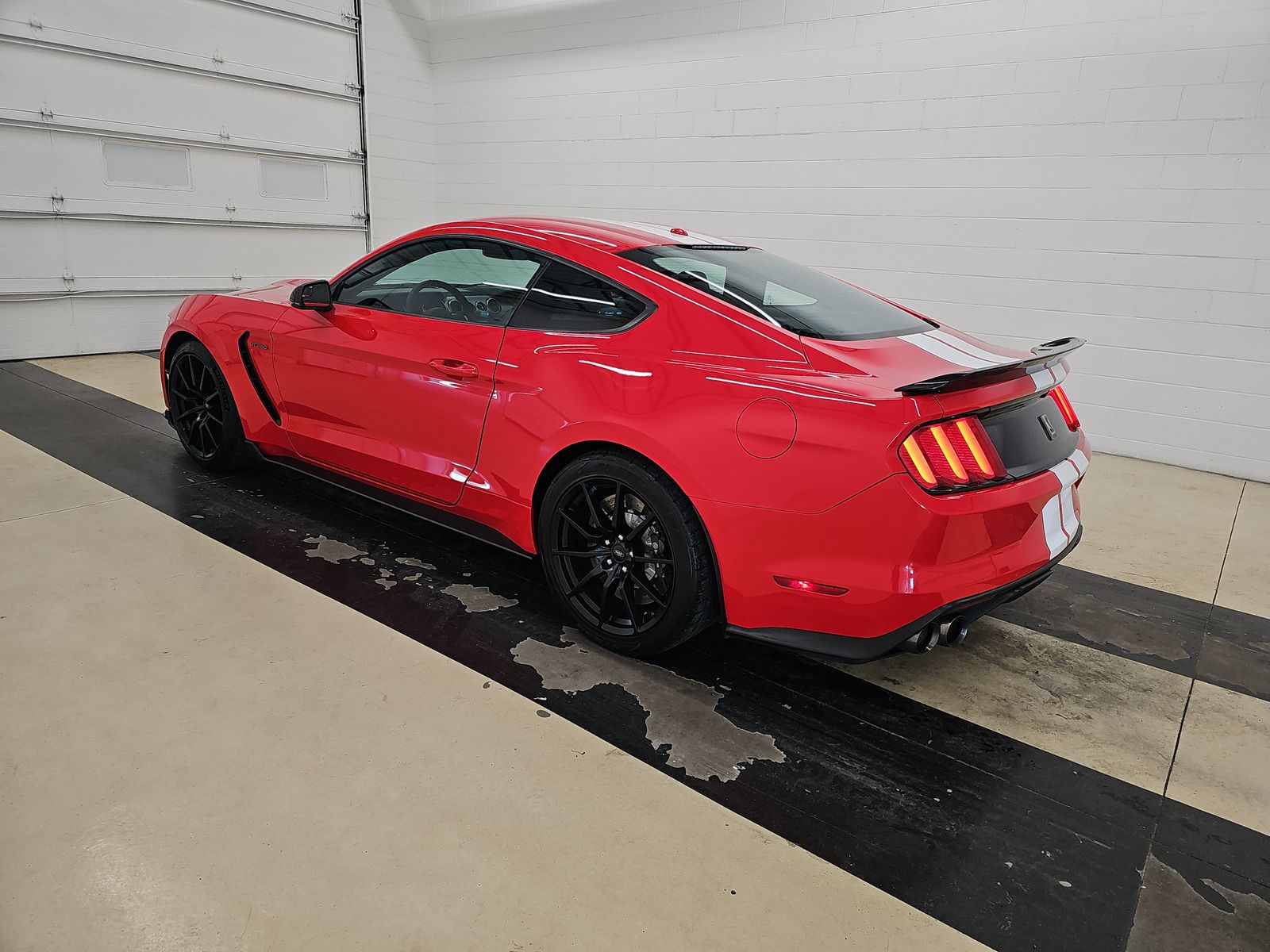 FORD MUSTANG - 7