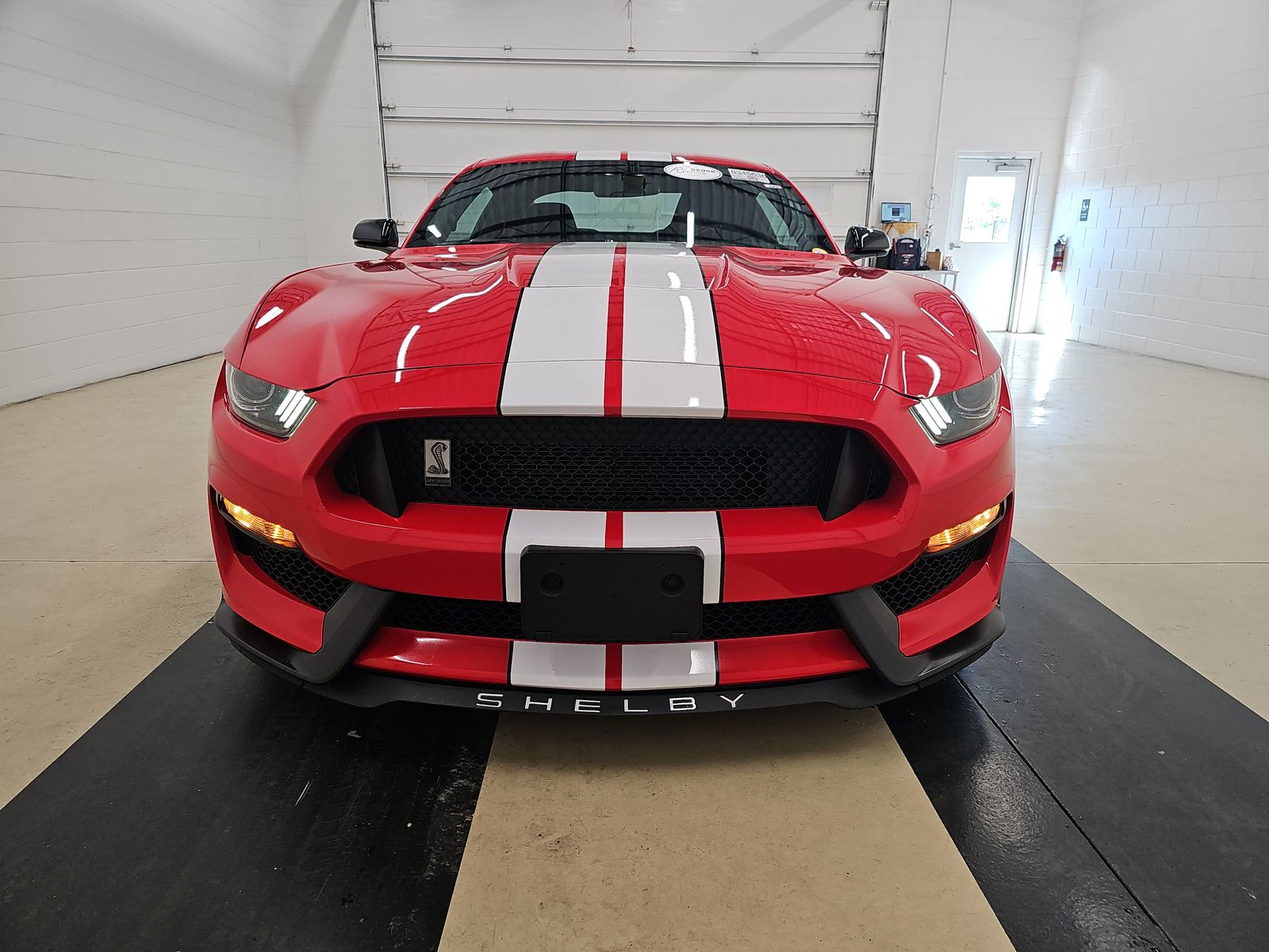 FORD MUSTANG - 3