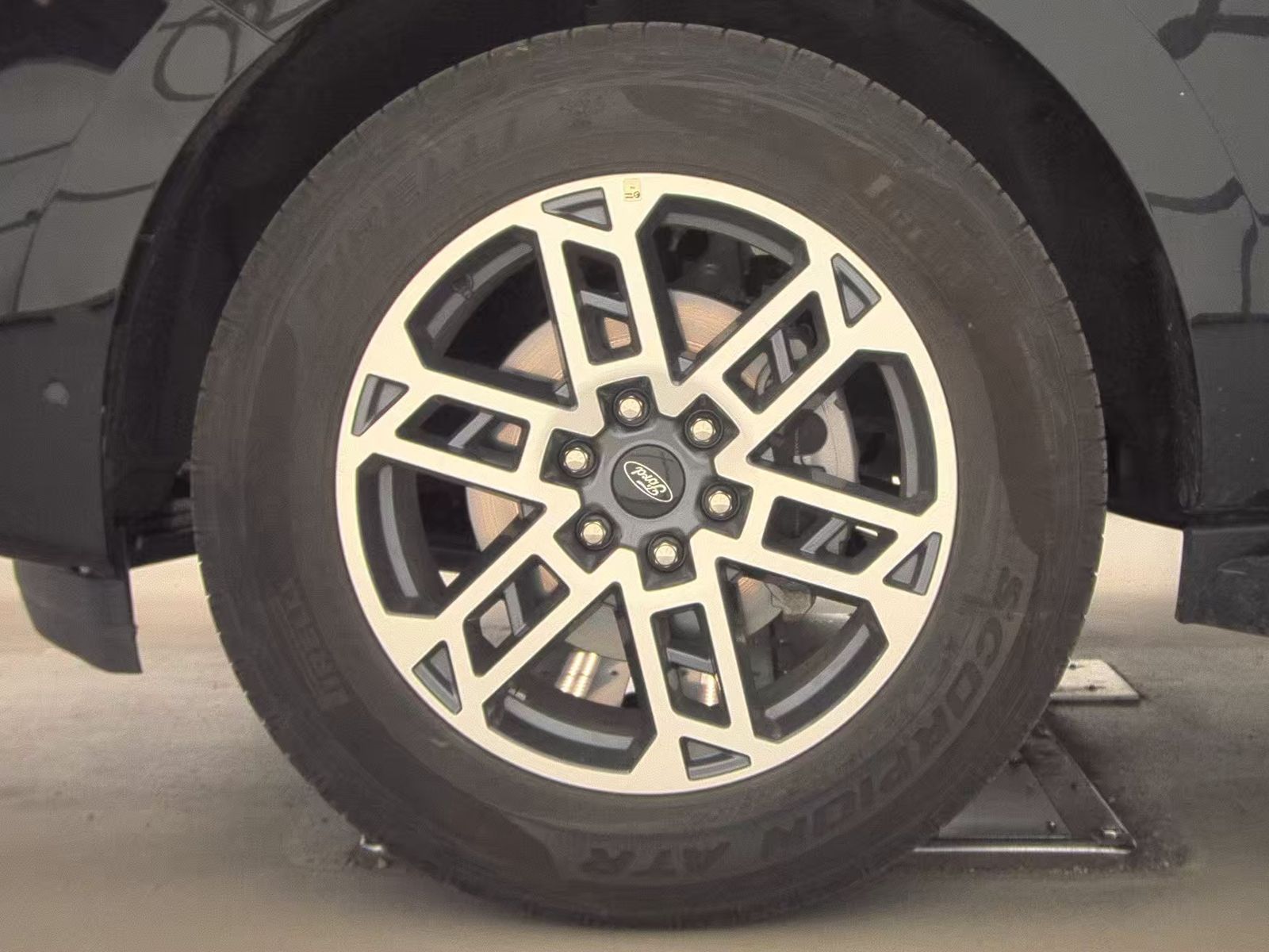 FORD EXPEDITION - 10