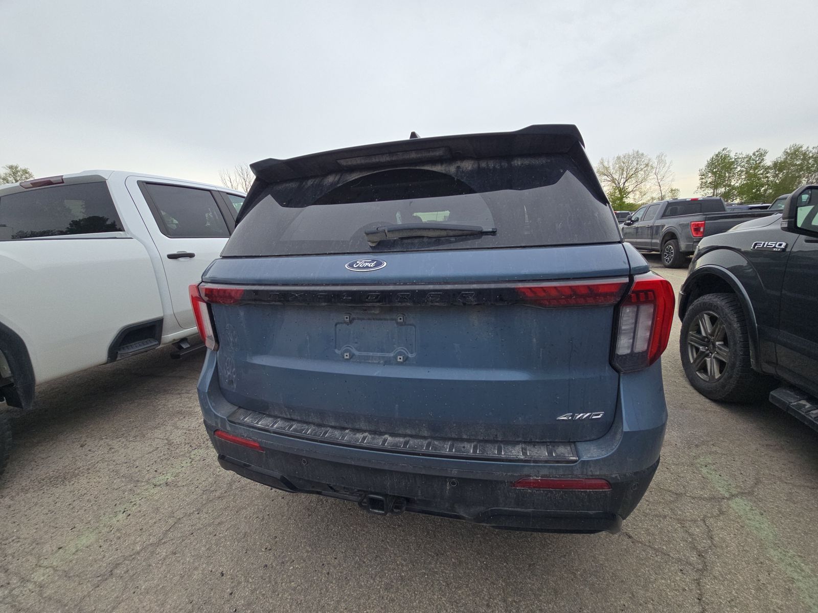 FORD EXPLORER - 6